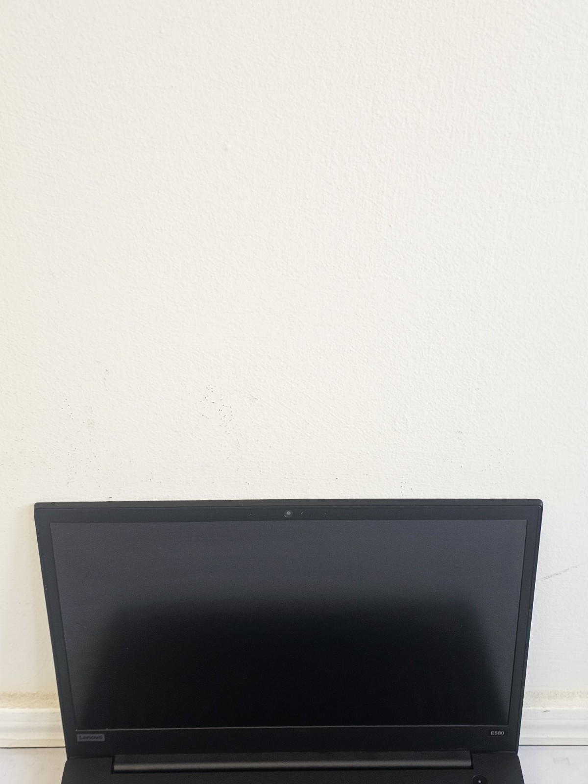 Lenovo ThinkPad E580 Laptop – Intel i5 Gen 8 – 8GB RAM – 256GB SSD – Windows 10