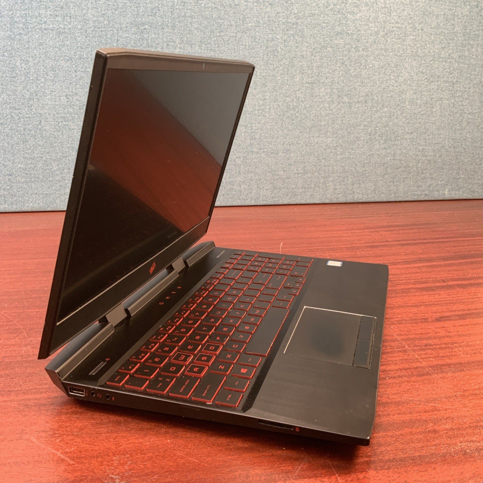 HP OMEN by Laptop 15t-dc100 Intel i7-9750H 16GB RAM 512 GB SSD Win 11 Pro