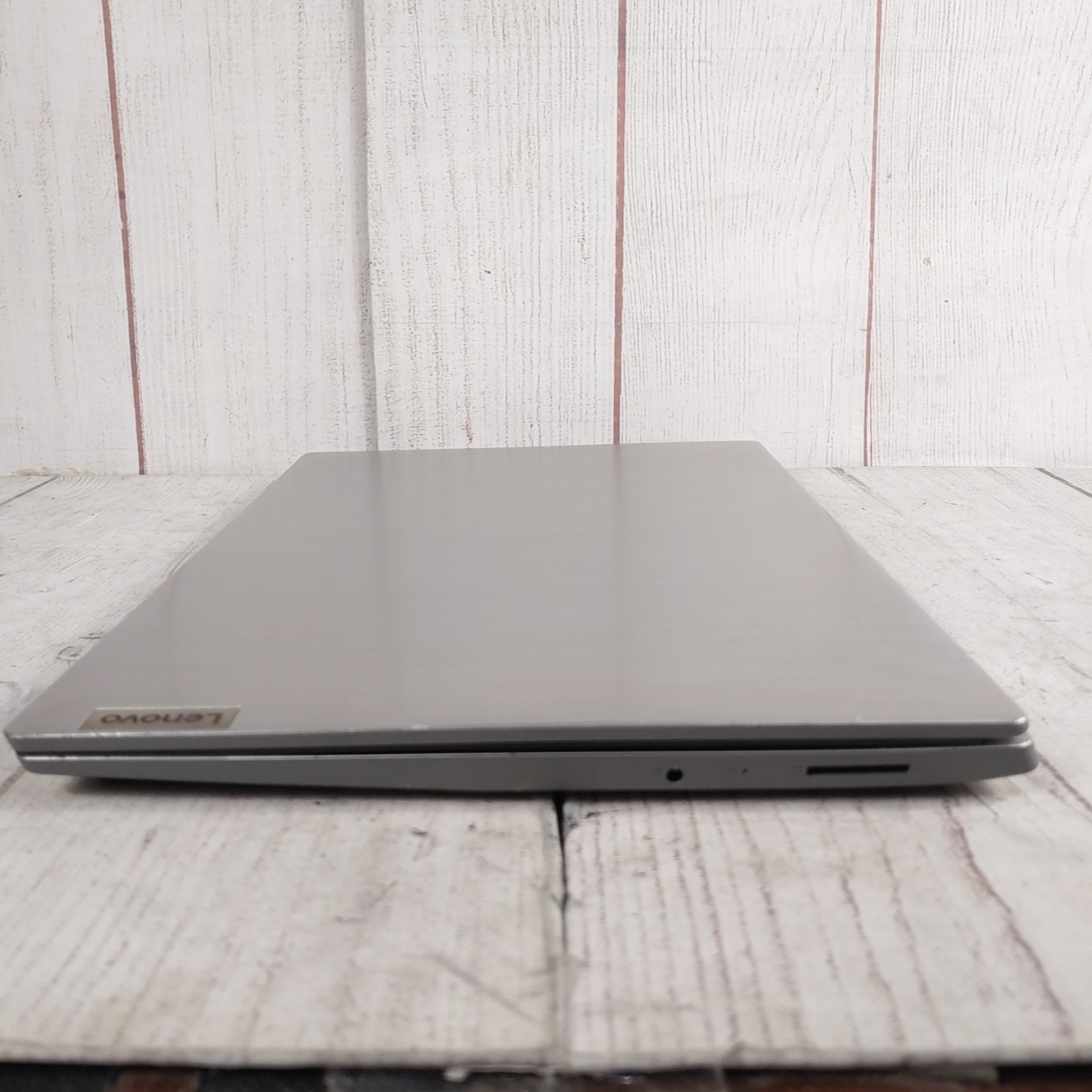 LENOVO IdeaPad 3 15IGL05 15″ – 128gb SSD – 4GB Ram Memory FHD N5030 – WINDOWS 11