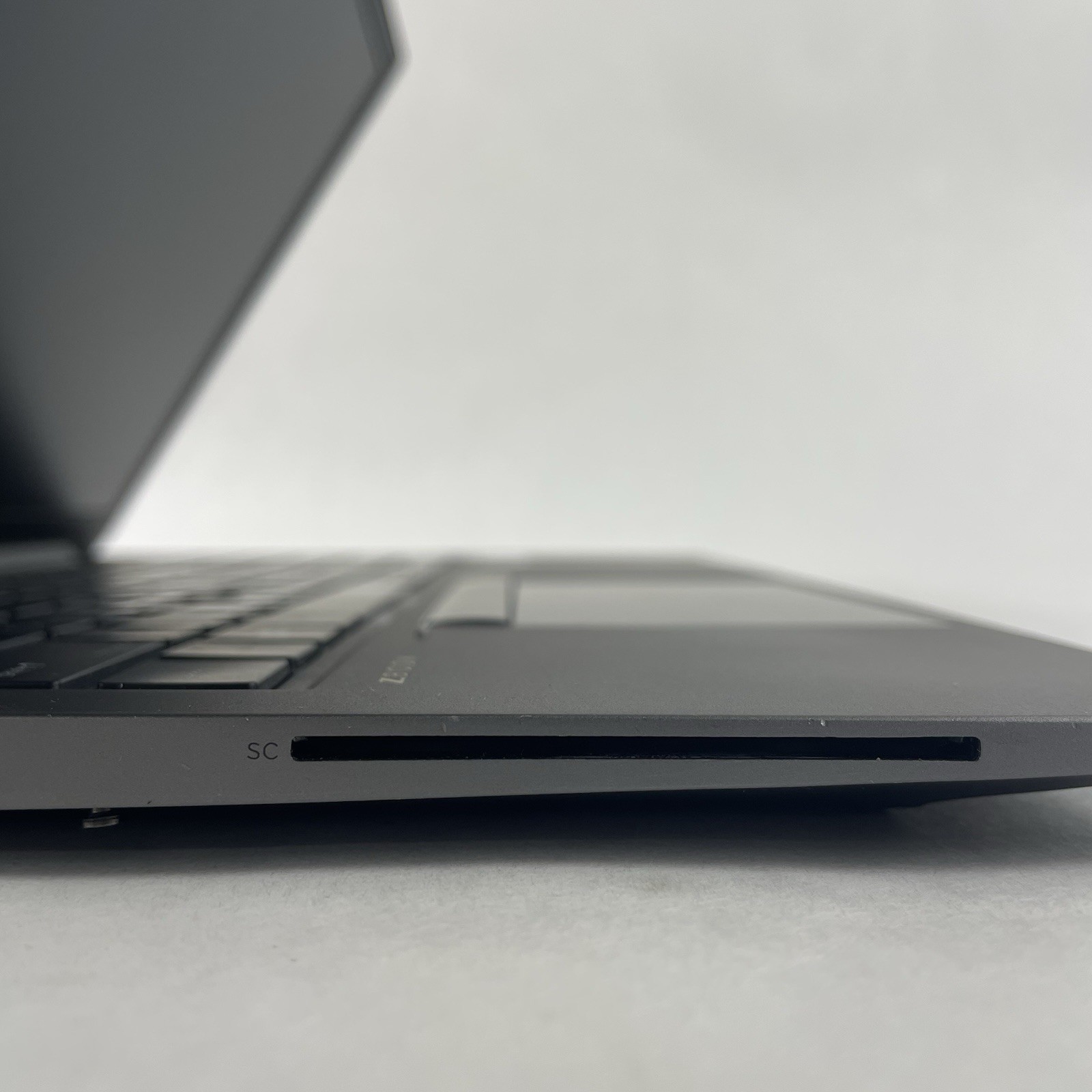 HP ZBook FireFly 15 G8 15.6″ i7-1165G7 2.80 GHz 16 GB RAM No SSD/OS/AC
