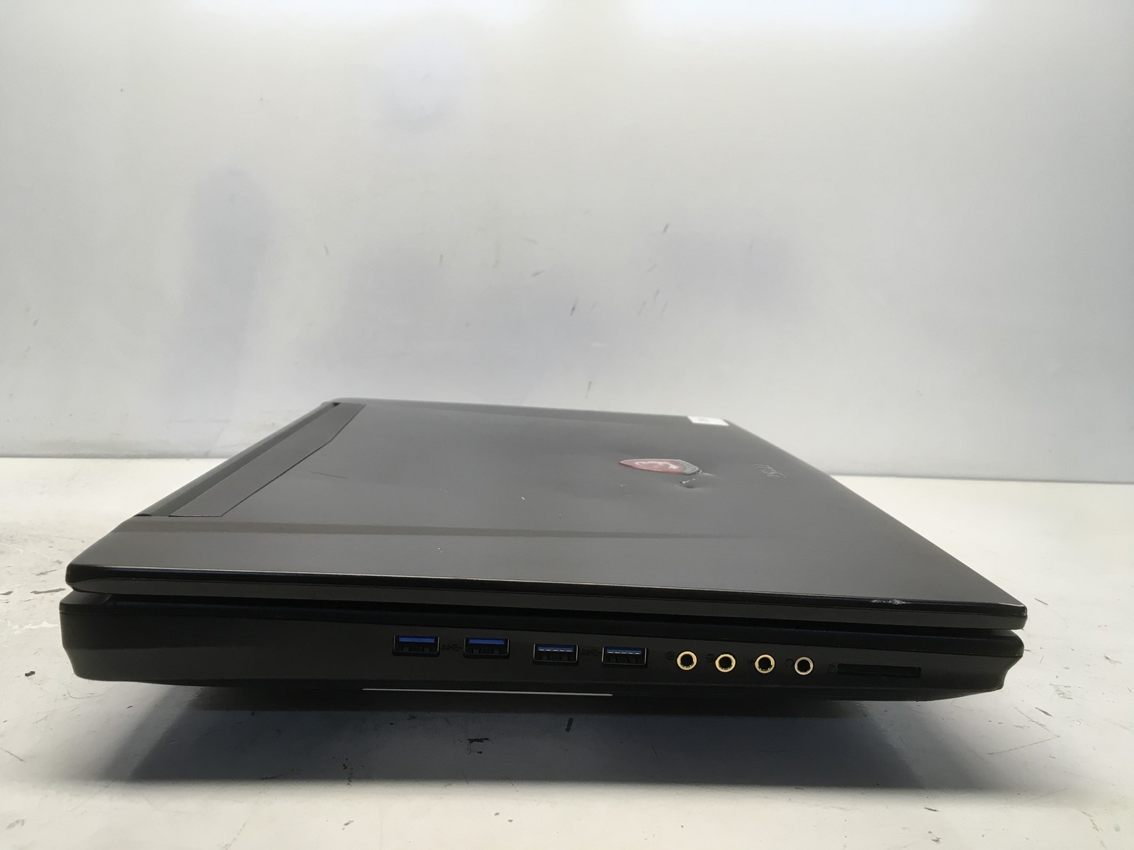 MSI GT72 6QD Intel i7-6820HK 2.7GHz 16 GB No HD/ Batt Nvidia GeForce GTX 970M