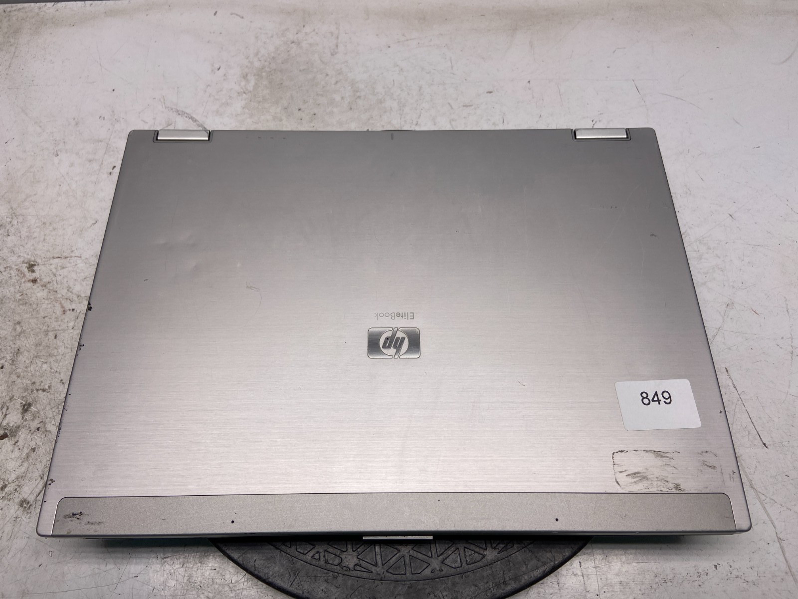 HP EliteBook 6930P Intel Core 2 Duo P8600 2.4GHz 4 GB NO HDD