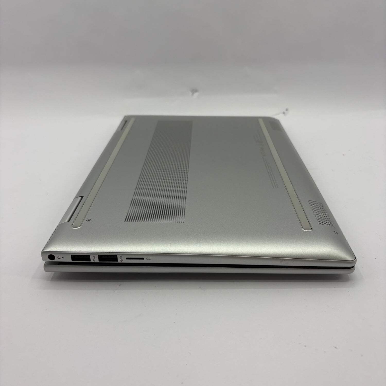HP Envy x360 2-in-1 Laptop 7H9Y4UA 14″ i5-1335U 1.3GHz 8GB RAM 512GB SSD