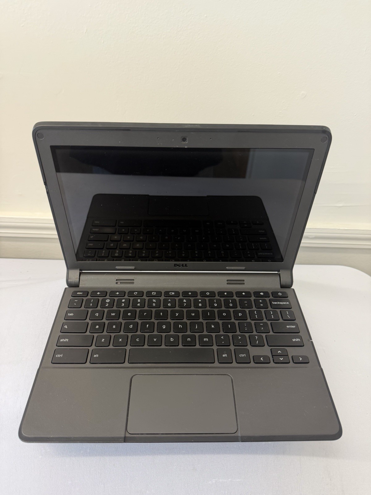 Dell Chromebook 11-P23T Laptop – Intel Celeron N2840 – RAM 4GB – Read Des