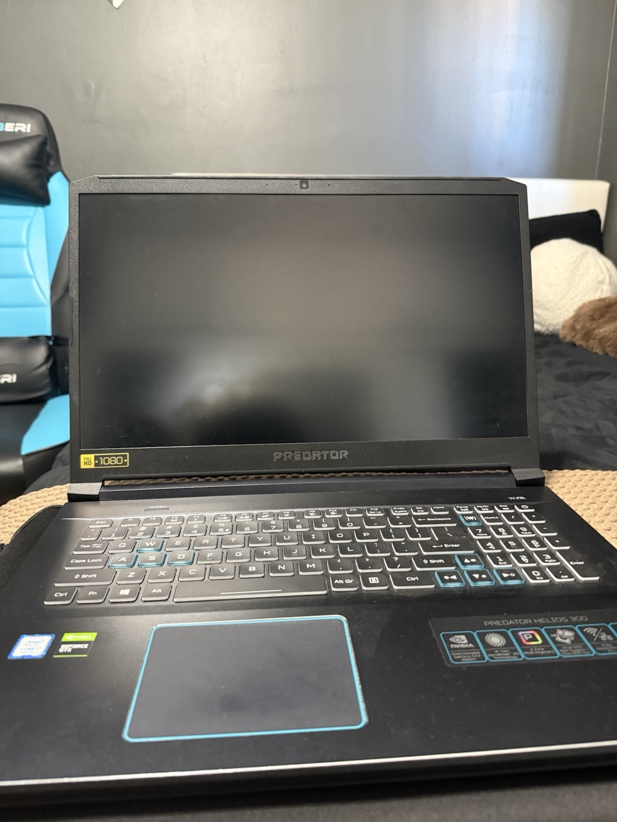 Acer Predator Helios 300 15.6″ i7 9th Gen GTX 1660 Ti 144hz