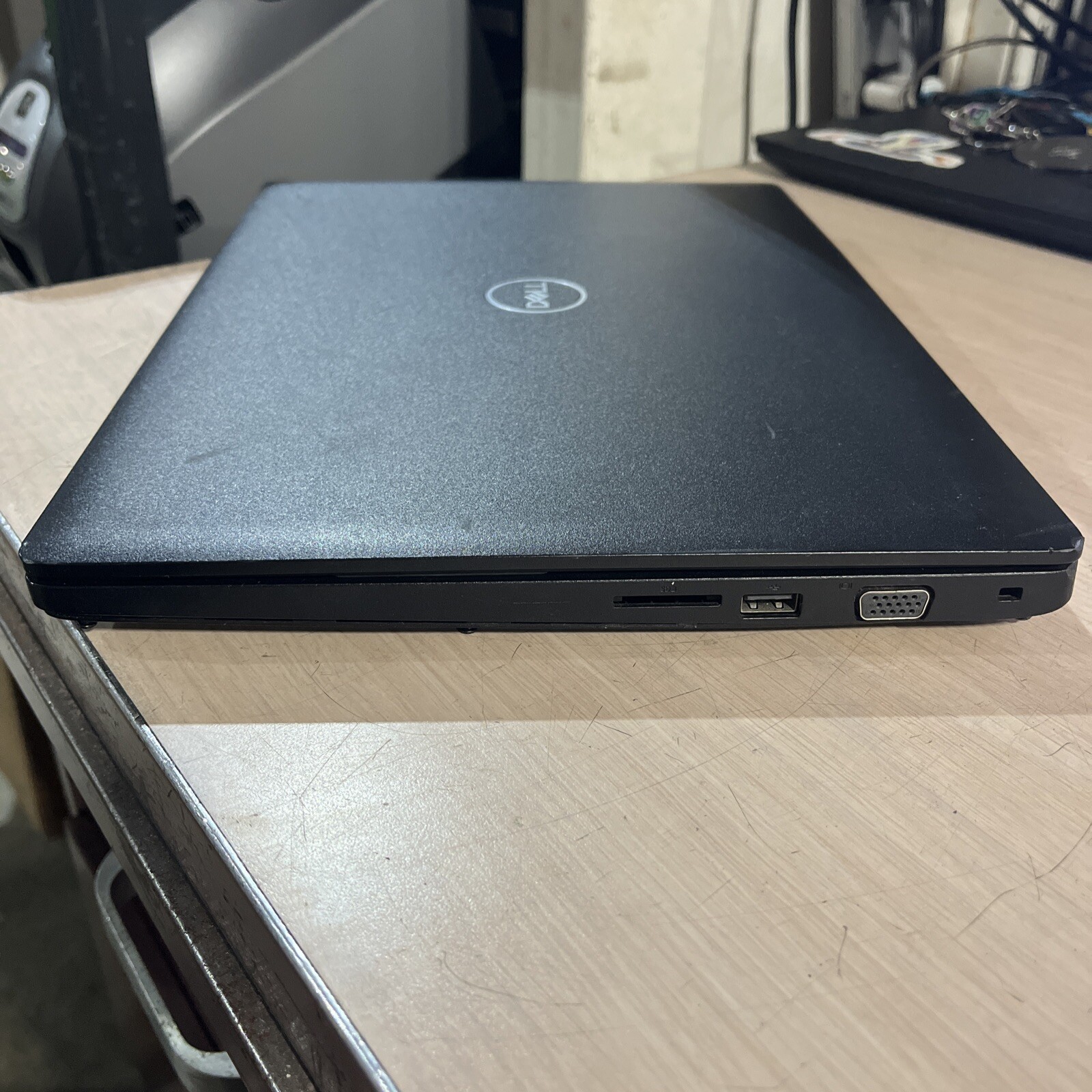 DELL LATITUDE 3480 INTEL CORE I3-6006U 2.00GHZ 8GB RAM NO HD