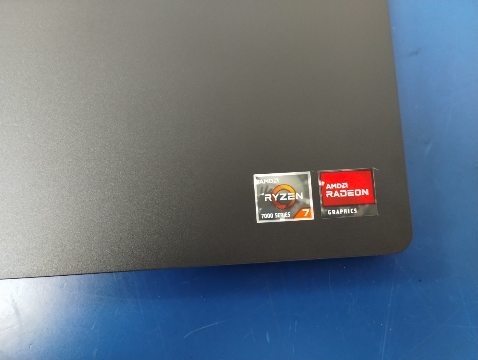 DELL 15 DC15255 G8MK9, AMD Ryzen 7 7730U, 2.00 GHz, 16 GB RAM, 512 GB NVMe SSD