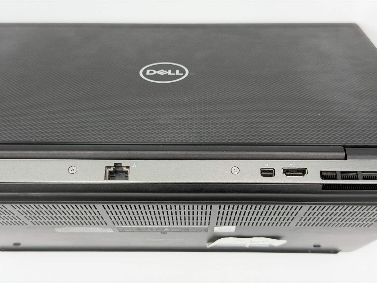 Dell Precision 7530 15.6″ i7 8850H 16GB 256GB SSD Quadro P2000 Win 11 Laptop