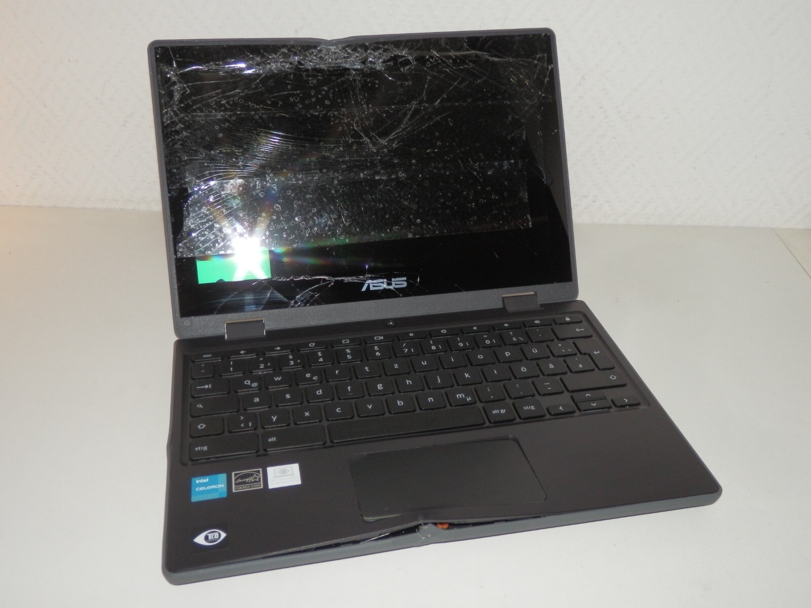 ASUS ChromeBook CR1, Intel Celeron N4500, 4GB Ram, 64GB EMMc, 11.6″ HD, Original Box