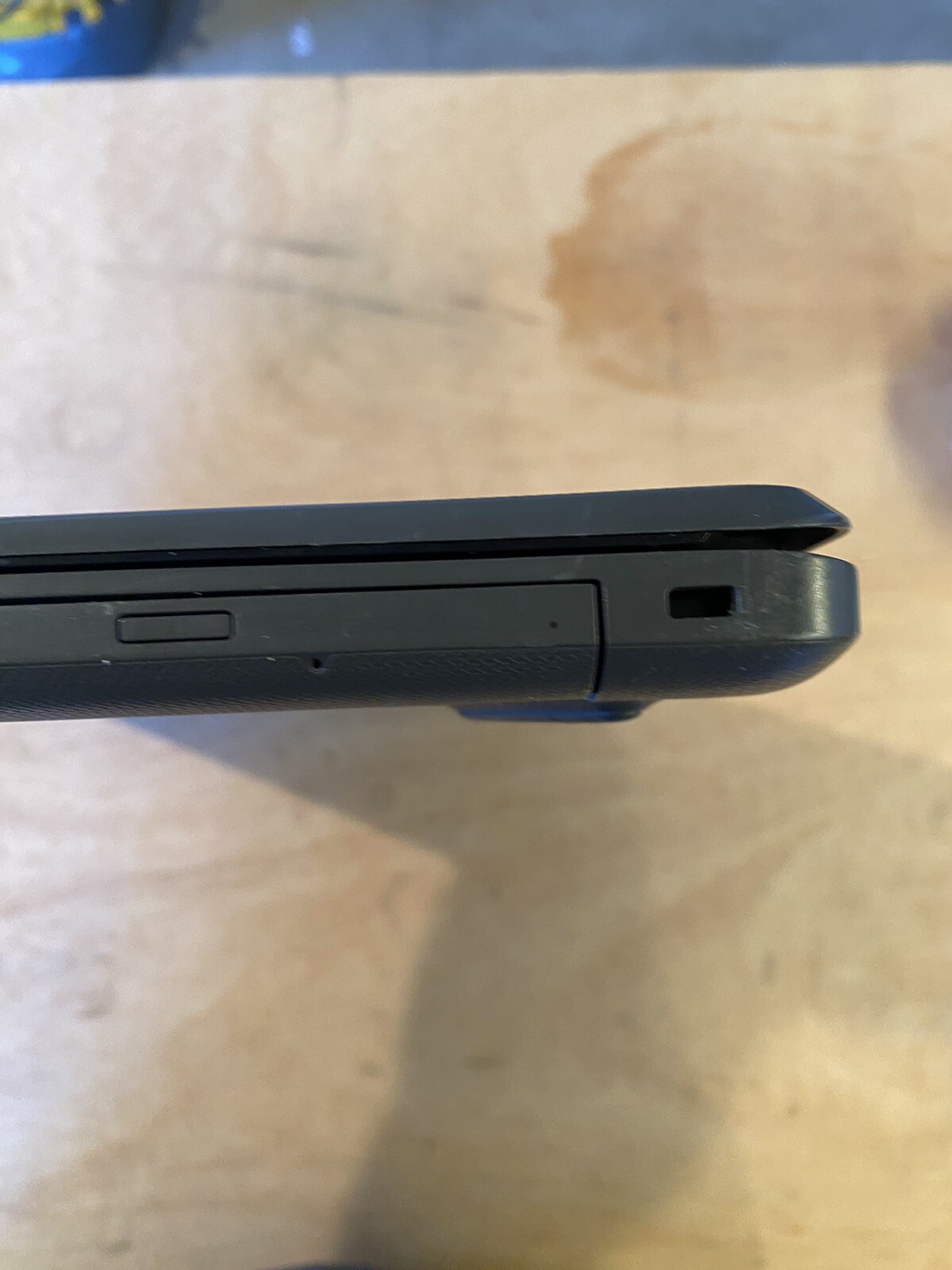 HP 250 G6 Intel i3-6006U @2 GHz 4 GB RAM Windows 10 AS IS