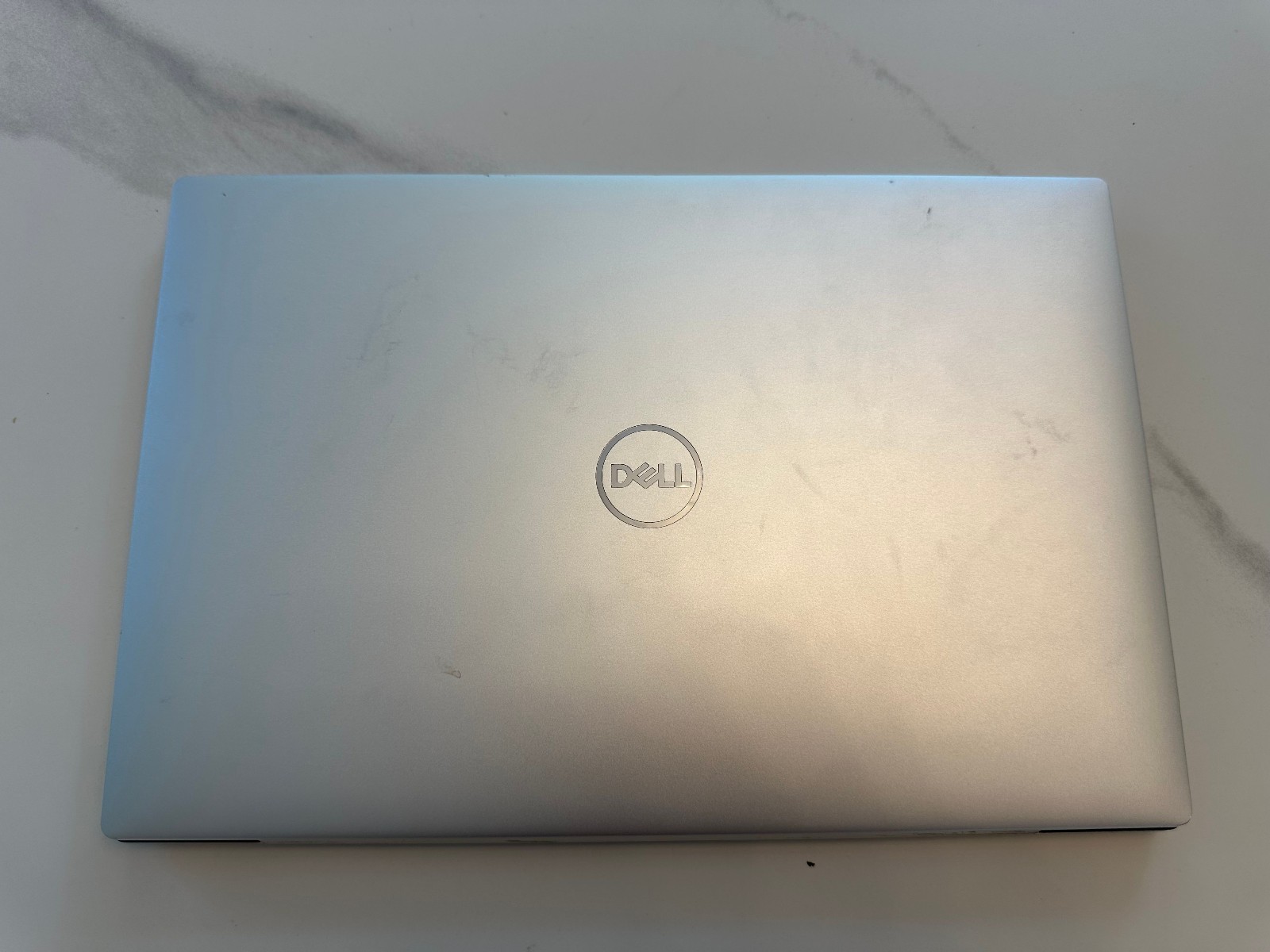 Dell XPS 13 9300 13.4″ | 256GB SSD | Intel Core i5-1035G1 | 16GB RAM