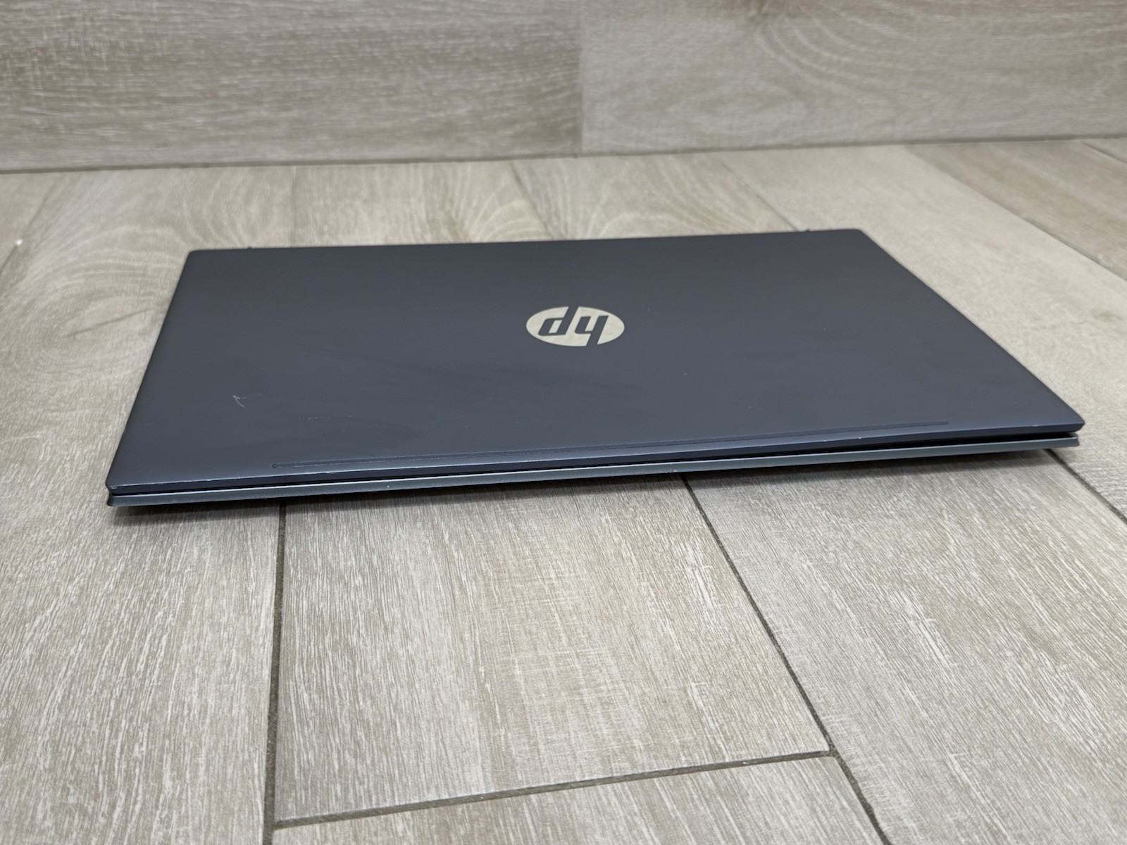 HP Pavilion 15-EH1052WM 15.6″ AMD Ryzen 5 5500U 2.10GHz 512GB SSD 8GB Ram Laptop