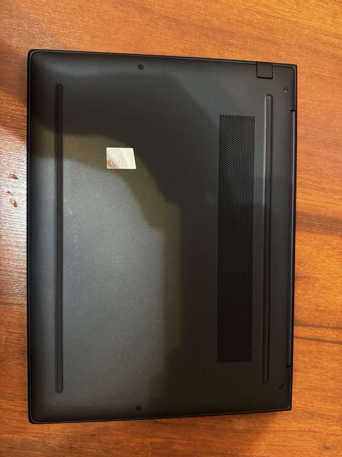 HP 13.5″ Dragonfly G4 Touch Screen – i7-1355U 16gb ram 512 GB Intel Iris Xe HP