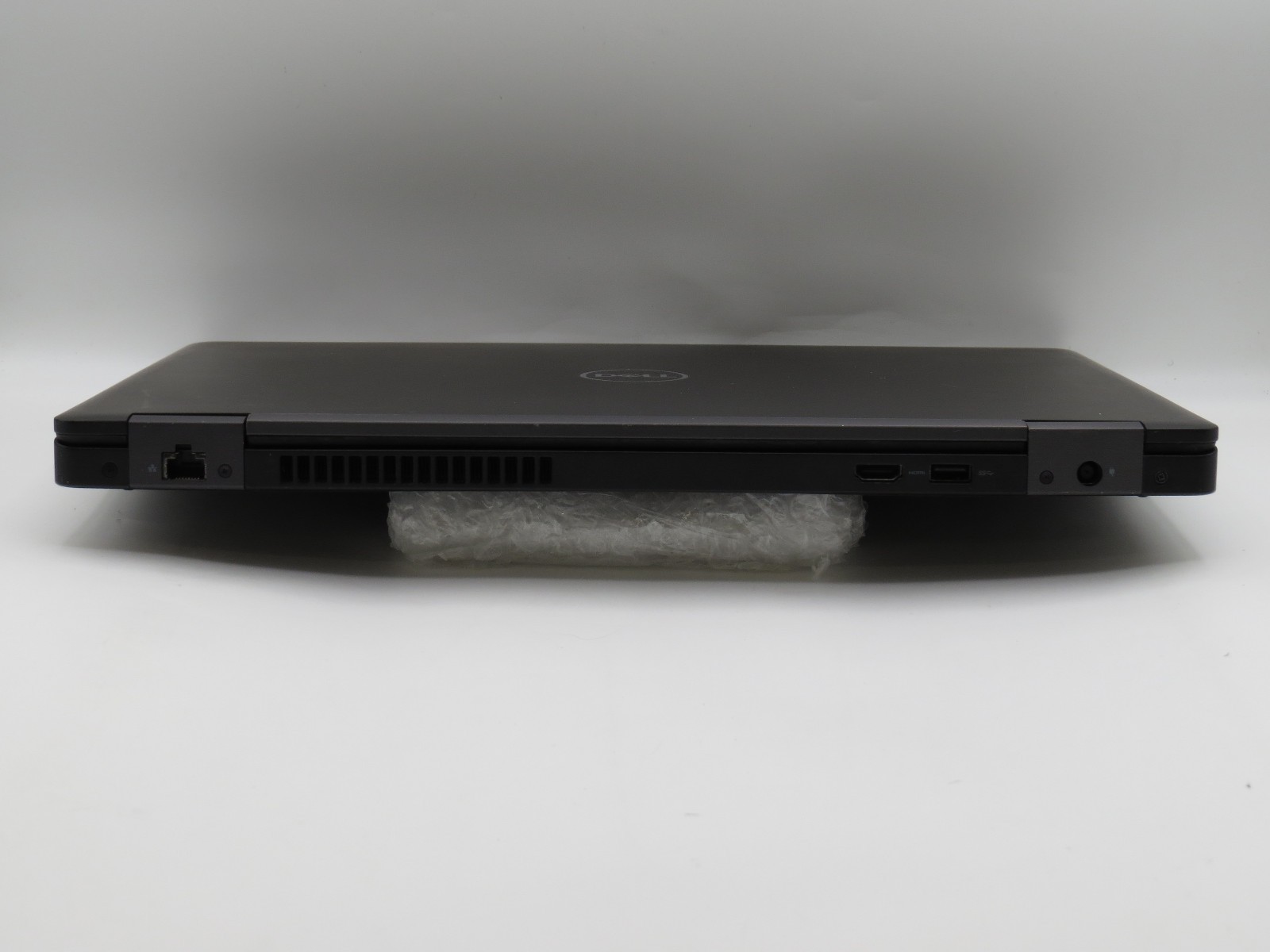 Dell Latitude 5590 | i7-8650U @ 2.1GHz | 16GB DDR4 | 512GB m2 | 15.6″ | No OS