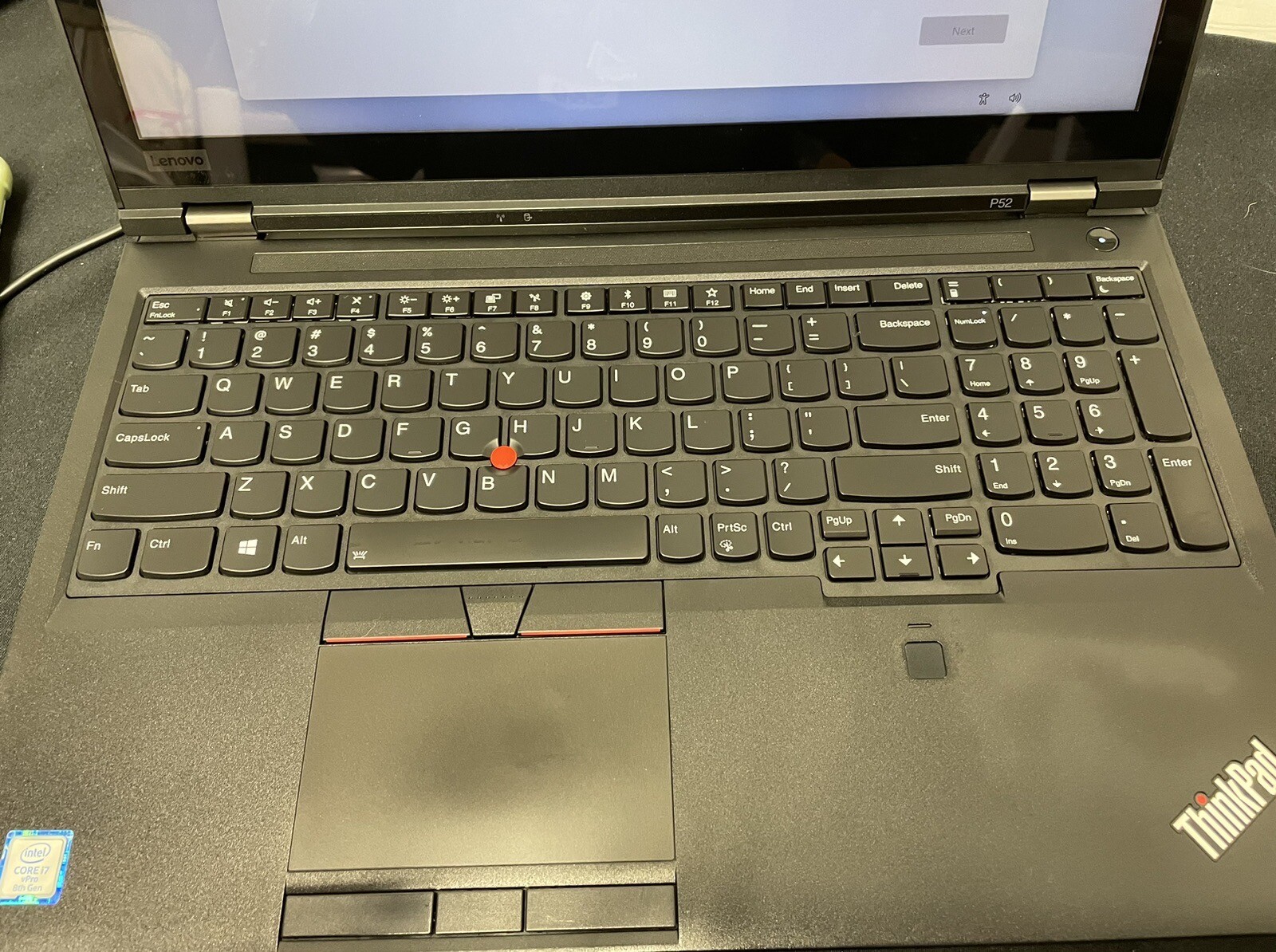 Lenovo ThinkPad P52 15.6″(512GB SSD, Intel Core i7-8750H, 2.60GHz, 8GB) Laptop