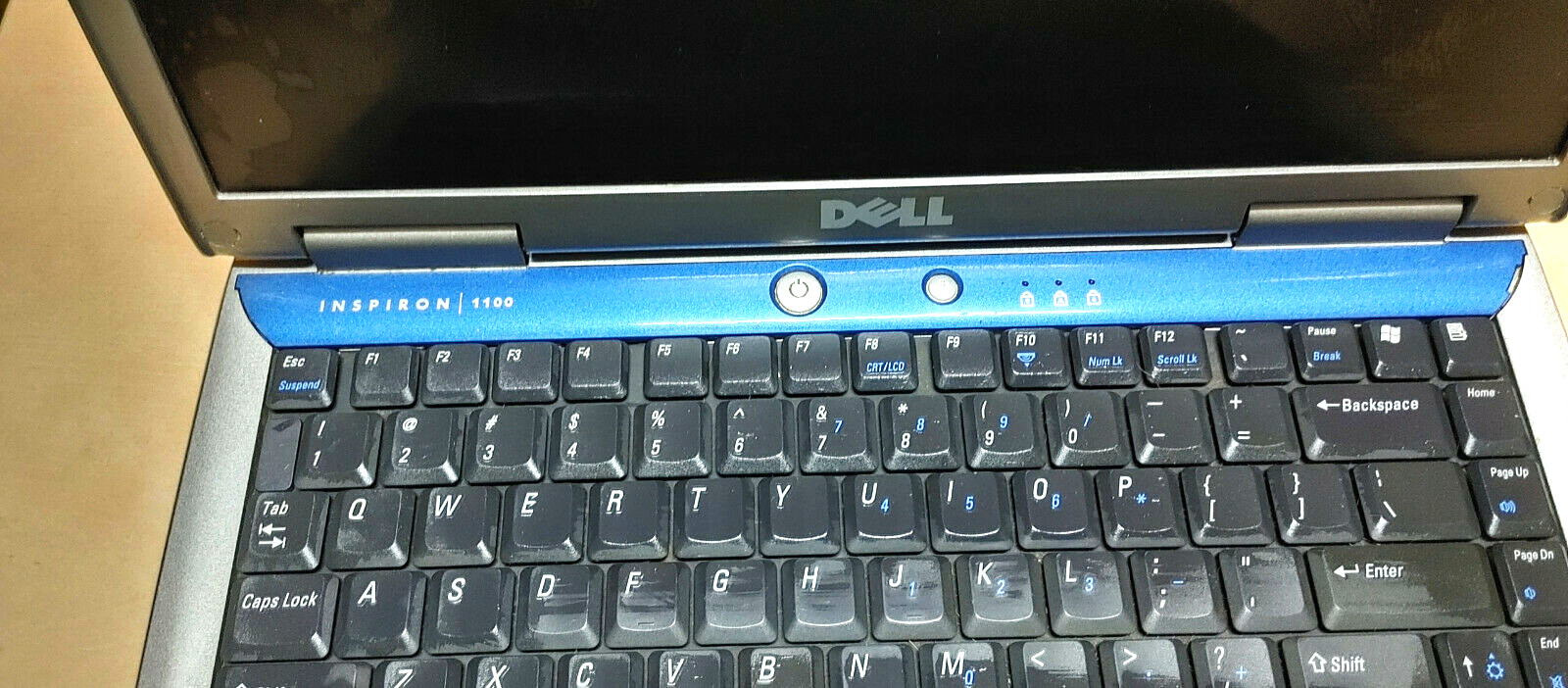 Dell Inspiron 1100 NO POWER Laptop For Parts Repair Intel Celeron No HDD No RAM