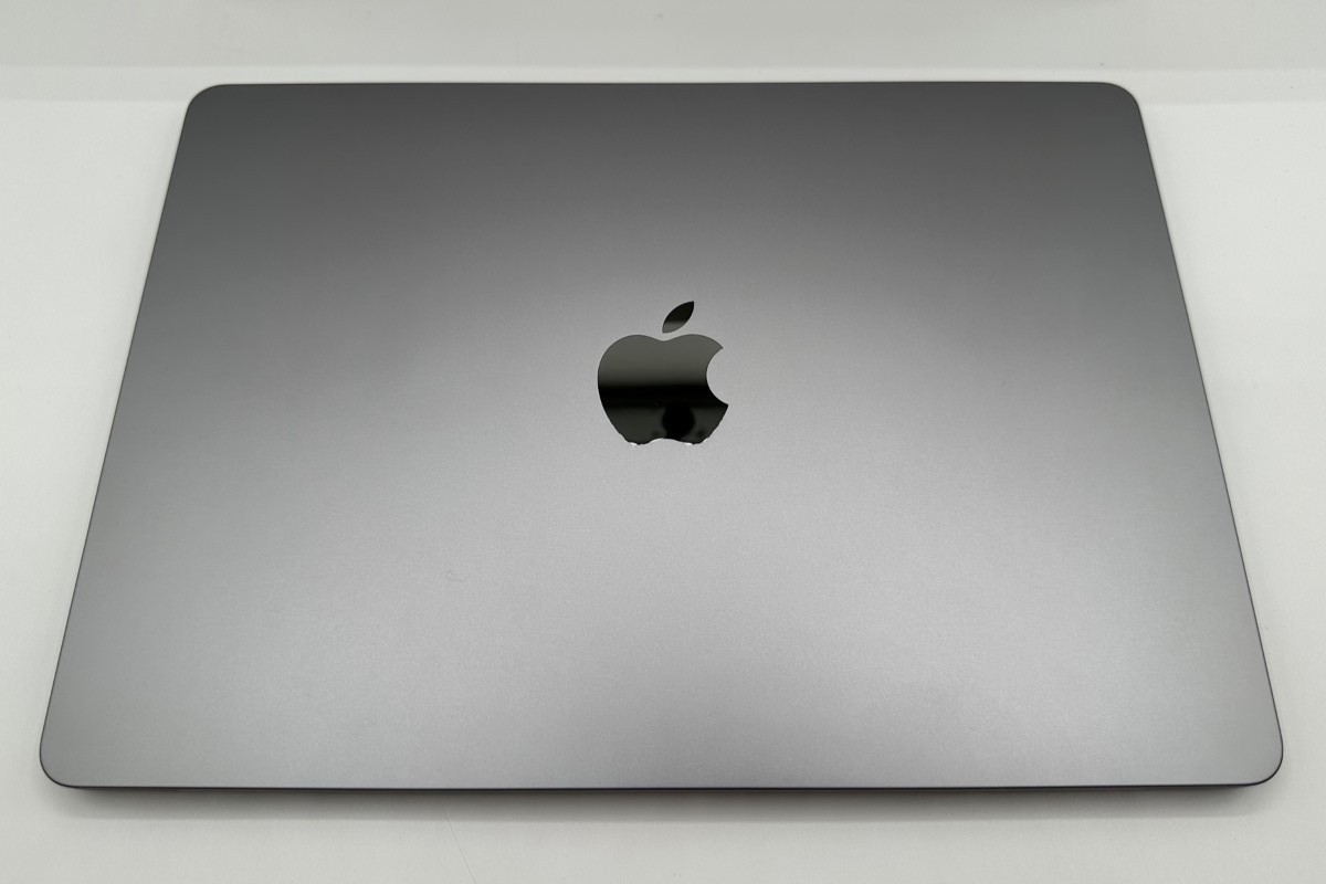 Apple MacBook Air (M2, 2022) A2681 13.6″ 8GB, 256GB SSD – Space Gray