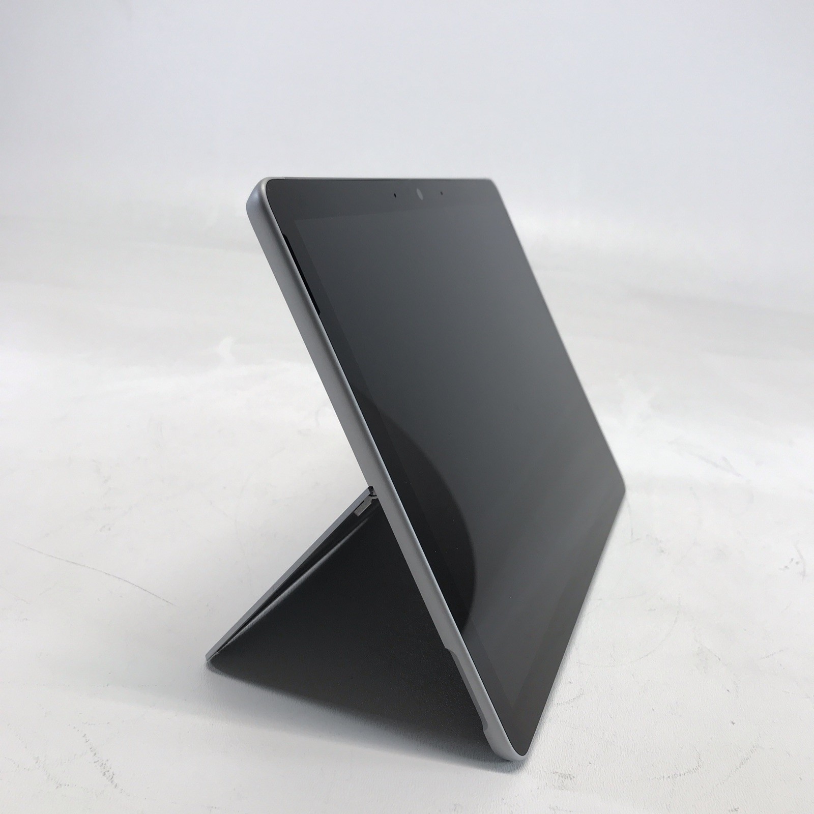 Microsoft Surface Go 2 Intel Pentium4425Y 4GB RAM 62 GB SSD Win 10 Pro