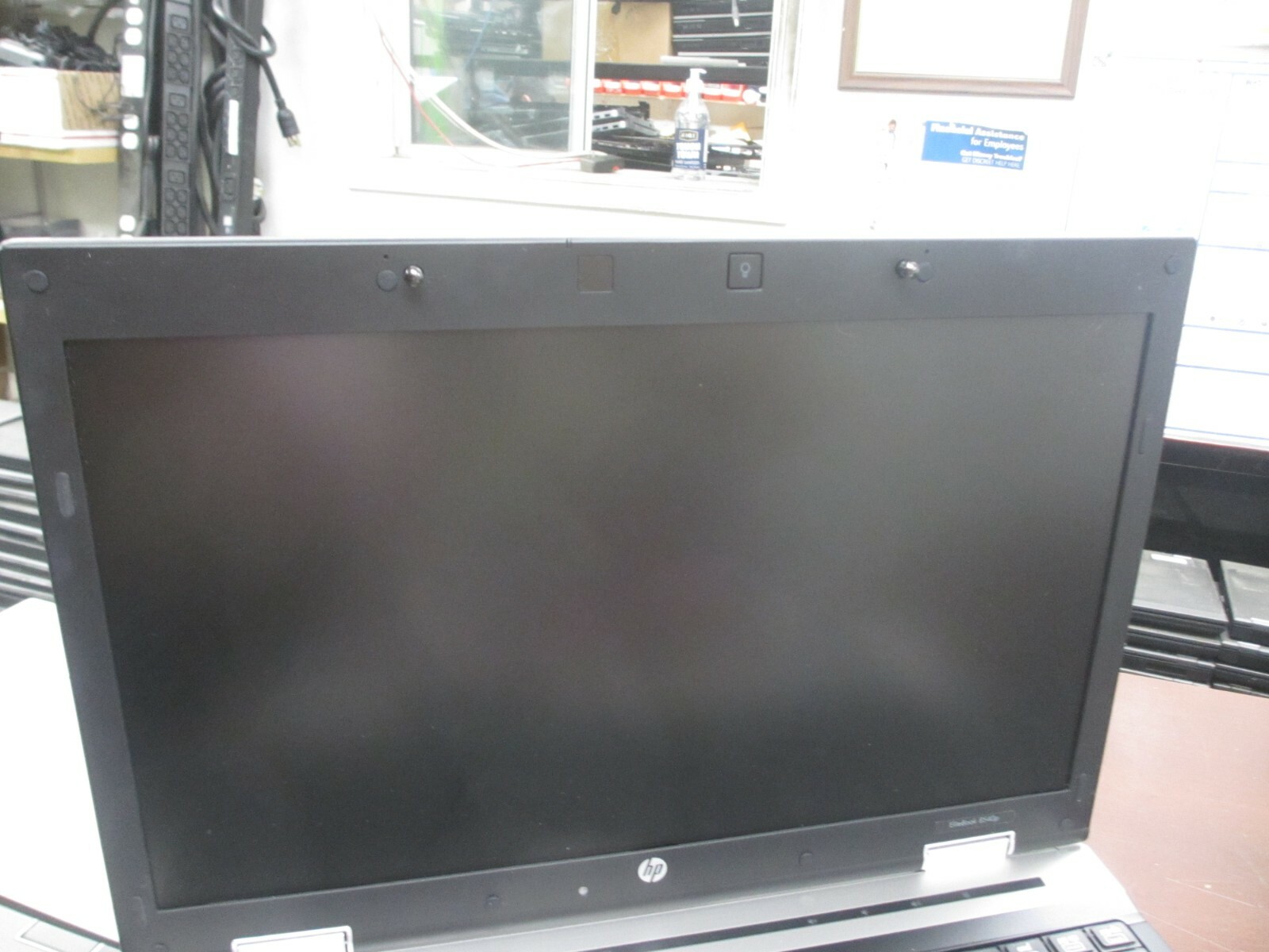 HP ELITEBOOK 8540P i5 M560 2.67GHz 8GB 160GB DVD-RW Laptop w/ AC [NO WEBCAM/OS]
