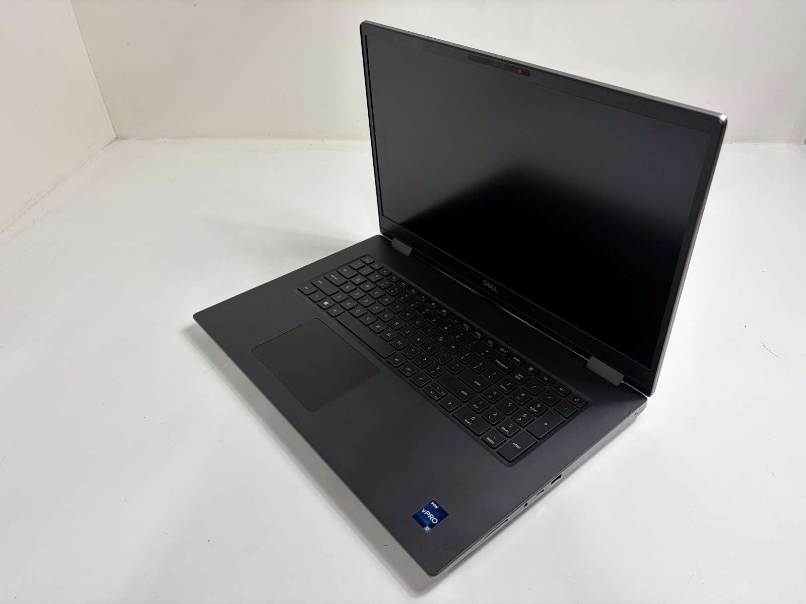 Dell Precision 7770 Core i7-12850HX 4.8GHz 32GB 512GB NVMe 17.3″ RTX A3000 W11P