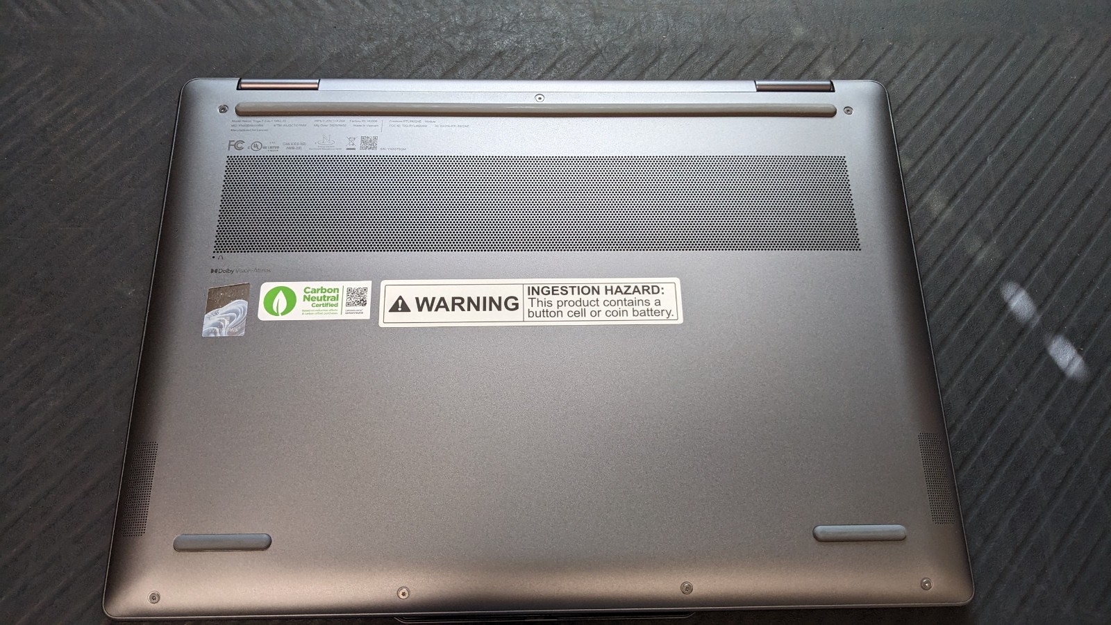 Lenovo Yoga 7i 2-in-1 AI Copilot+ 14″ OLED Touch Ultra 5 226V 16GB 512GB *READ*