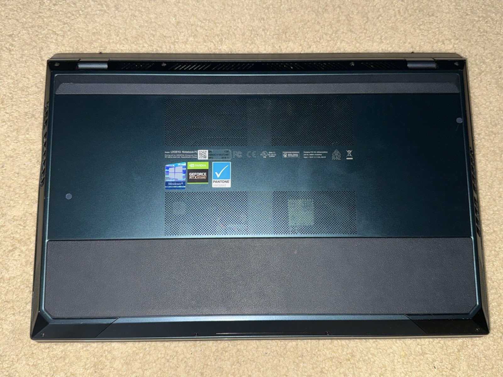 ASUS ZenBook Duo 14 Dual Screen Laptop i7-9750H Windows 11 Black Parts