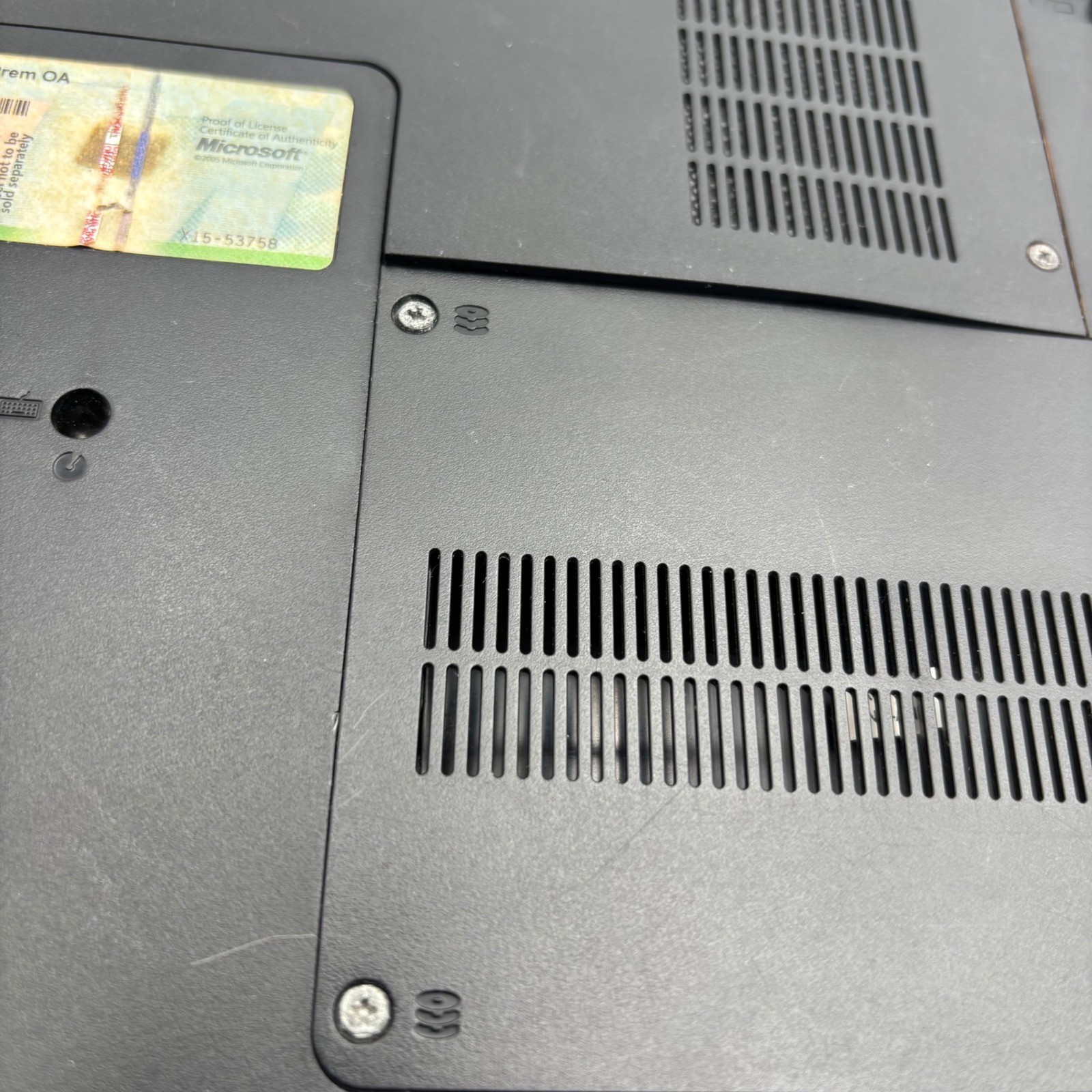 HP G72-261US Laptop 17.3″ Bronze Fair Parts Missing Battery & HDD