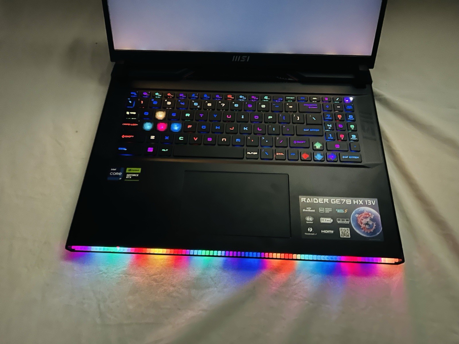 MSI Raider GE78 HX 17″ Gaming Laptop Intel i9 32GB RAM, 2TB SSD, RTX 4080
