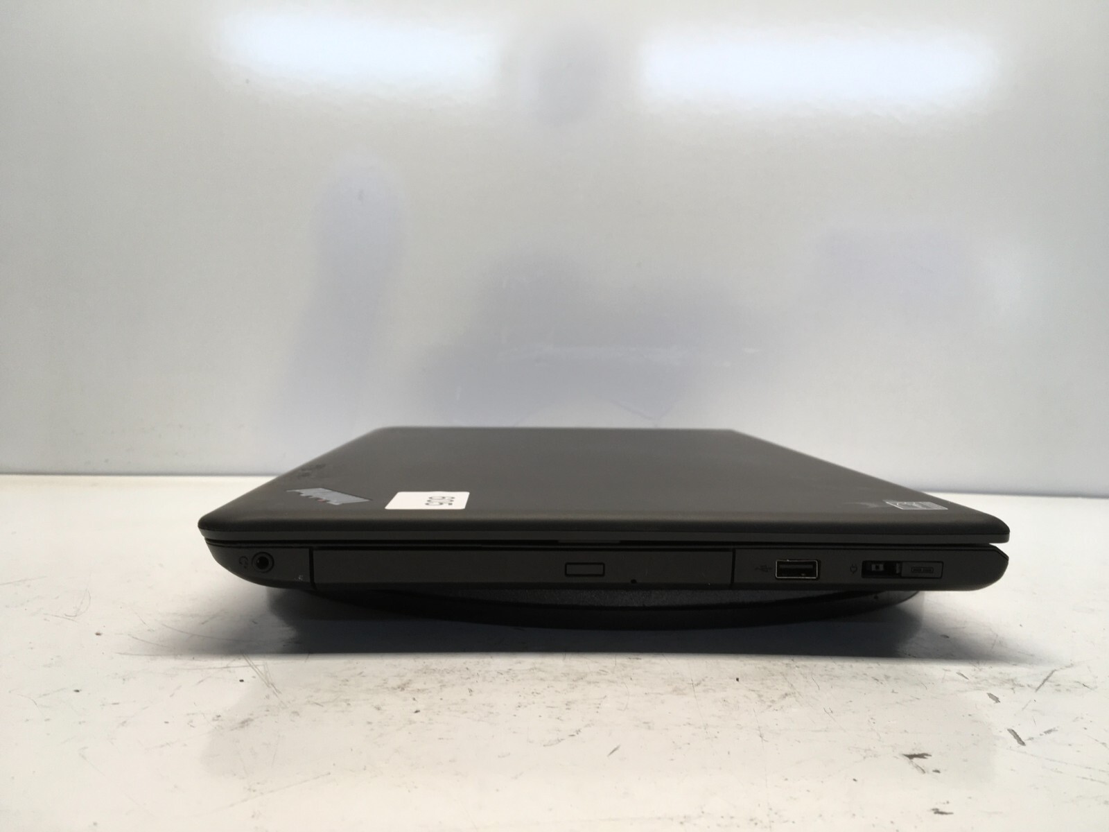 Lenovo ThinkPad E550 Intel i3-4005U 1.7GHz 4 GB NO HDD