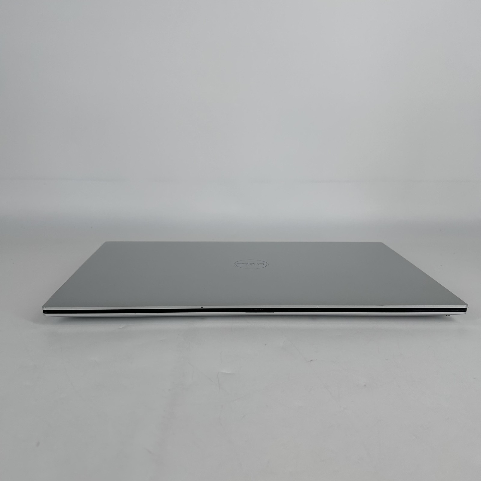 Dell XPS 17 9700 Silver FHD+ i5-10300H 2.50GHz 16GB RAM 1TB SSD Good