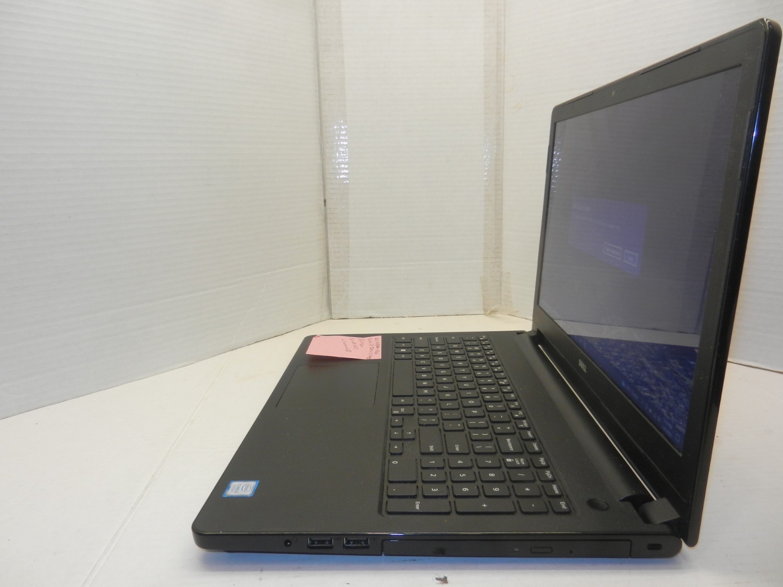 DELL INSPIRON 15 5566 15.6″ CORE i5-7200U@2.5GHz 8GB RAM 500GB HDD WINDOWS 10