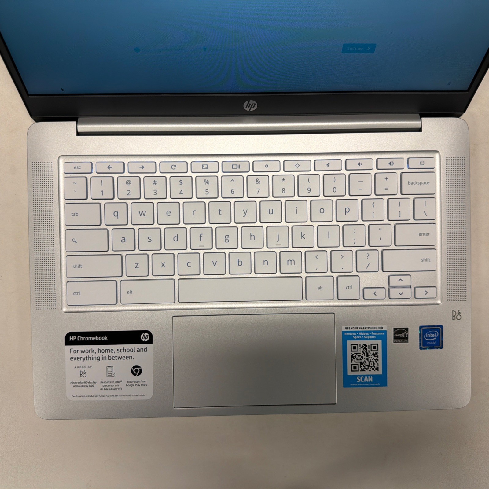 HP 14a-na0020nr 14 inch (32GB, Intel Celeron, 1.10GHz, 4GB) Chromebook – White –