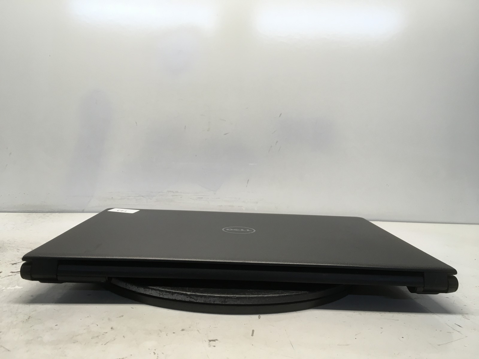 Dell Inspiron 15-3565 AMD A6-9200 2024MHz 4 GB NO HDD No Batt