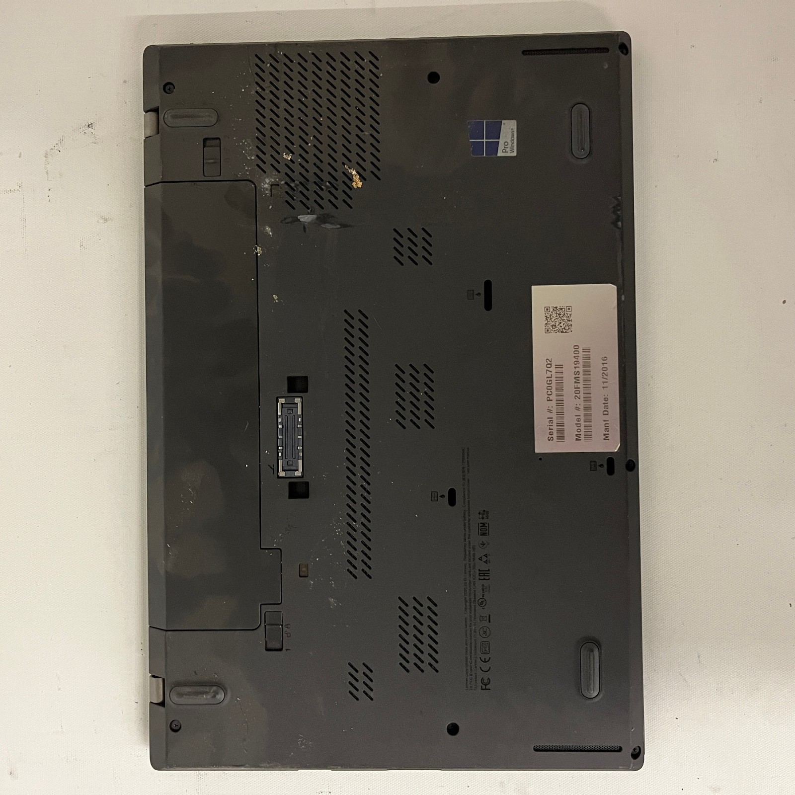 Lenovo ThinkPad T460 i5-6300U @2.40GHz | 256GB SSD | 8GB RAM | No OS