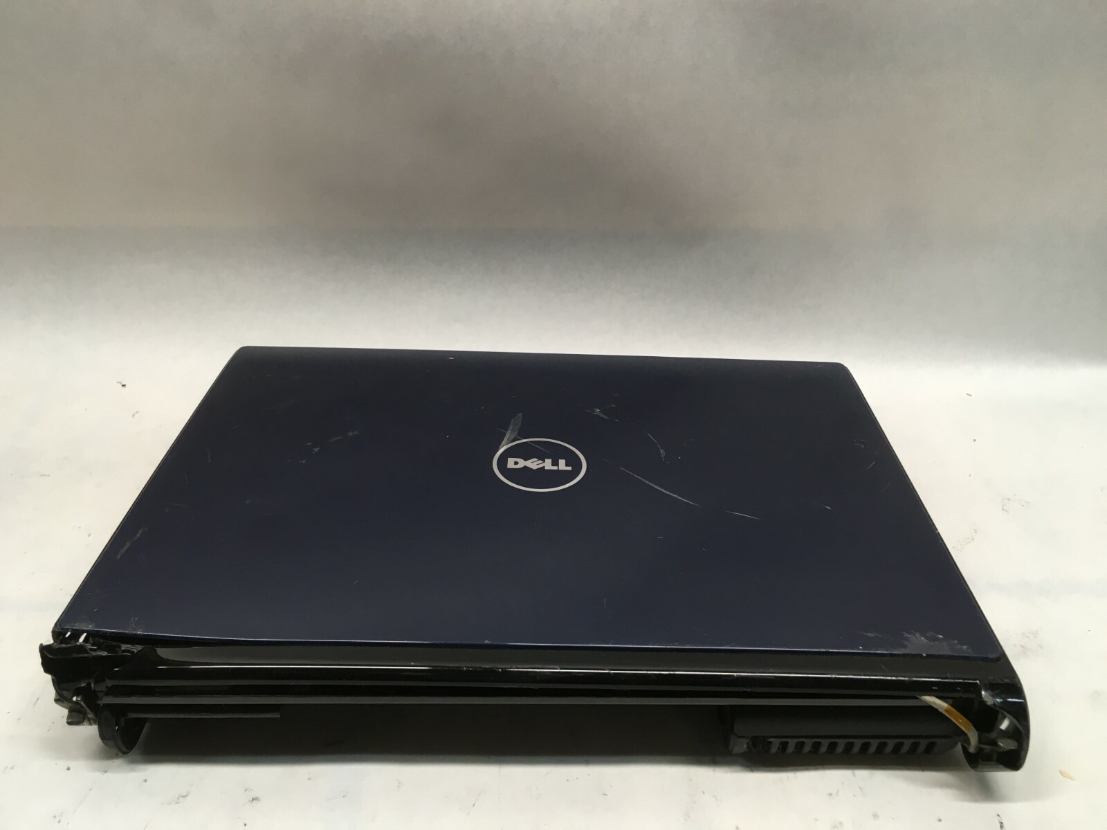 Dell Inspiron 1318 Laptop For Parts/Repair Broken LCD Screen/Hinges NO HDD JR