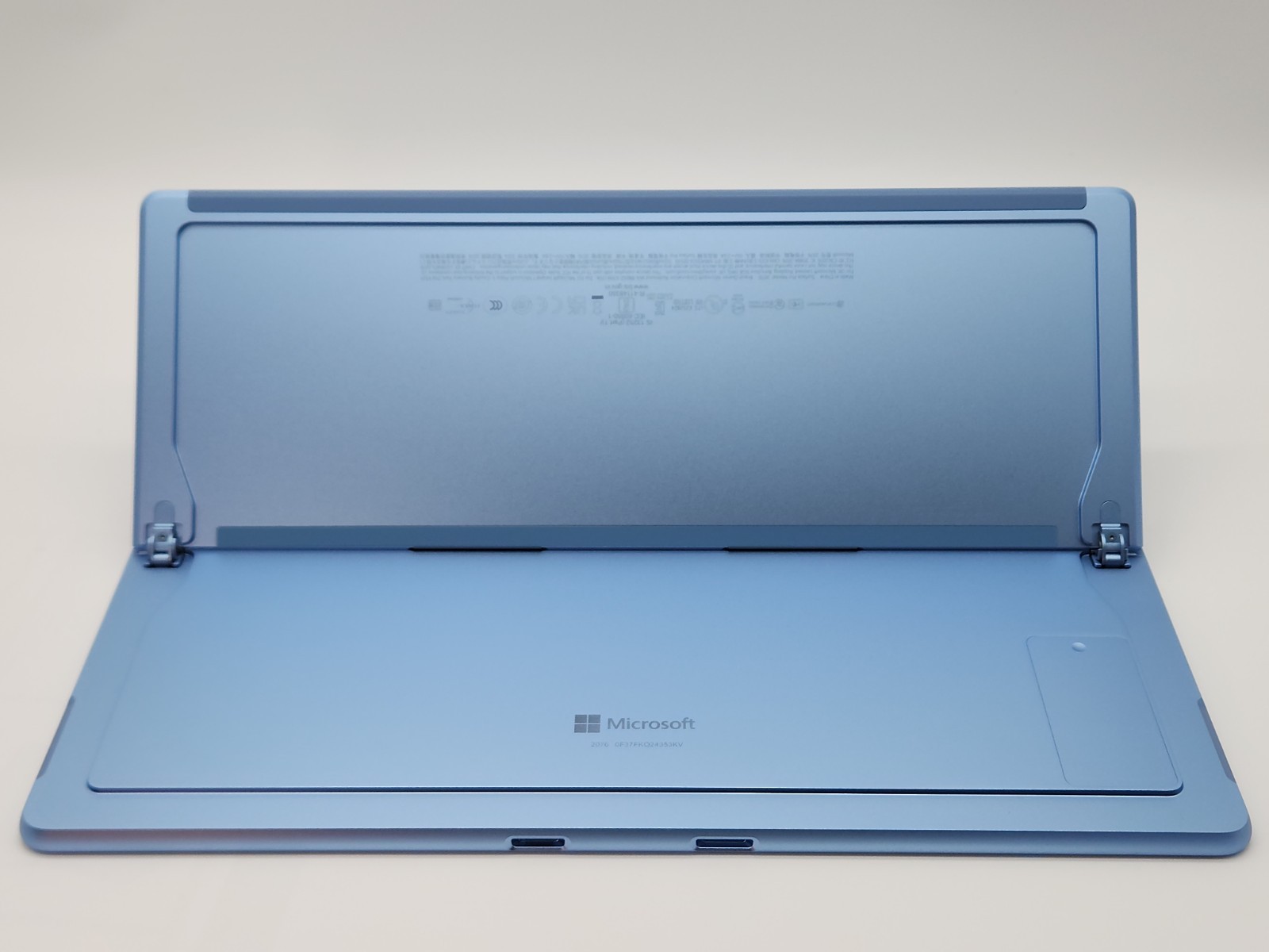 Microsoft Surface Pro 11 13″ OLED Snapdragon X ELITE 16/512 GB Win 11 pro