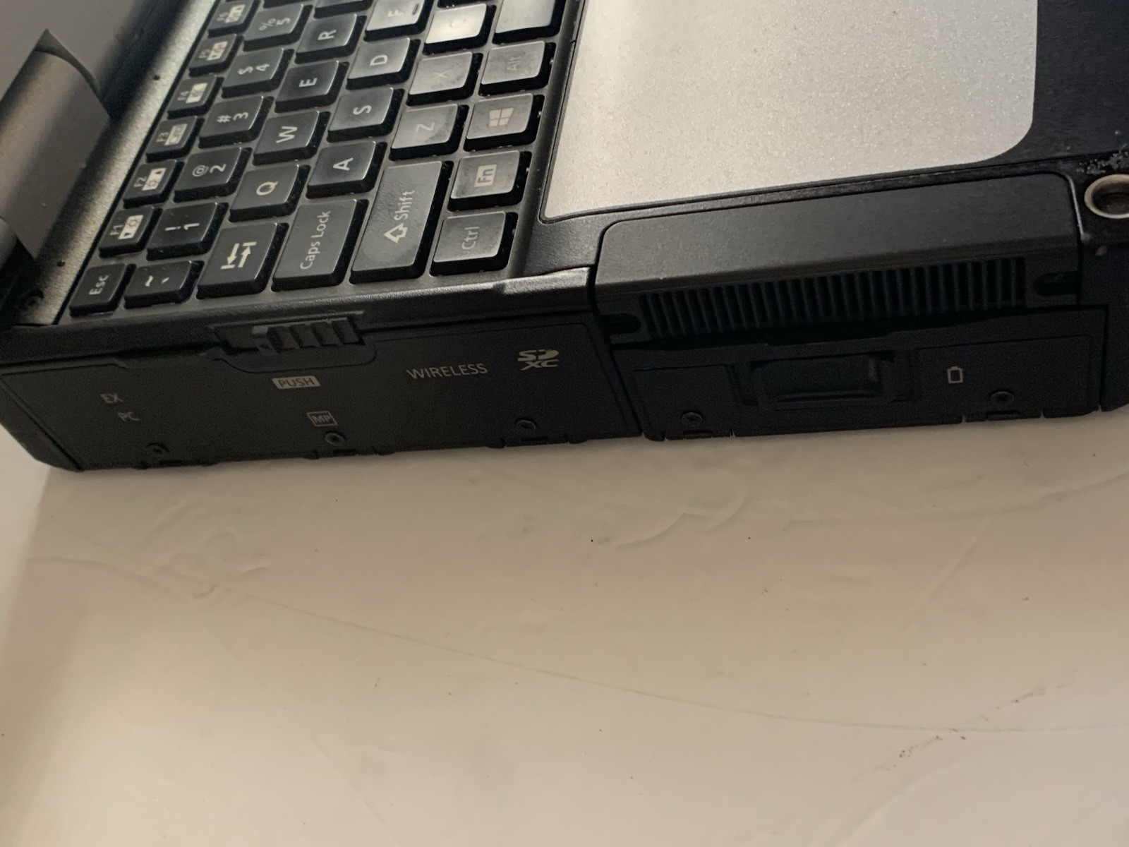 Panasonic Toughbook CF-31 MK5 i7-5600U 2.60GHz 16GB RAM 256GB SSD W11 Touch Good