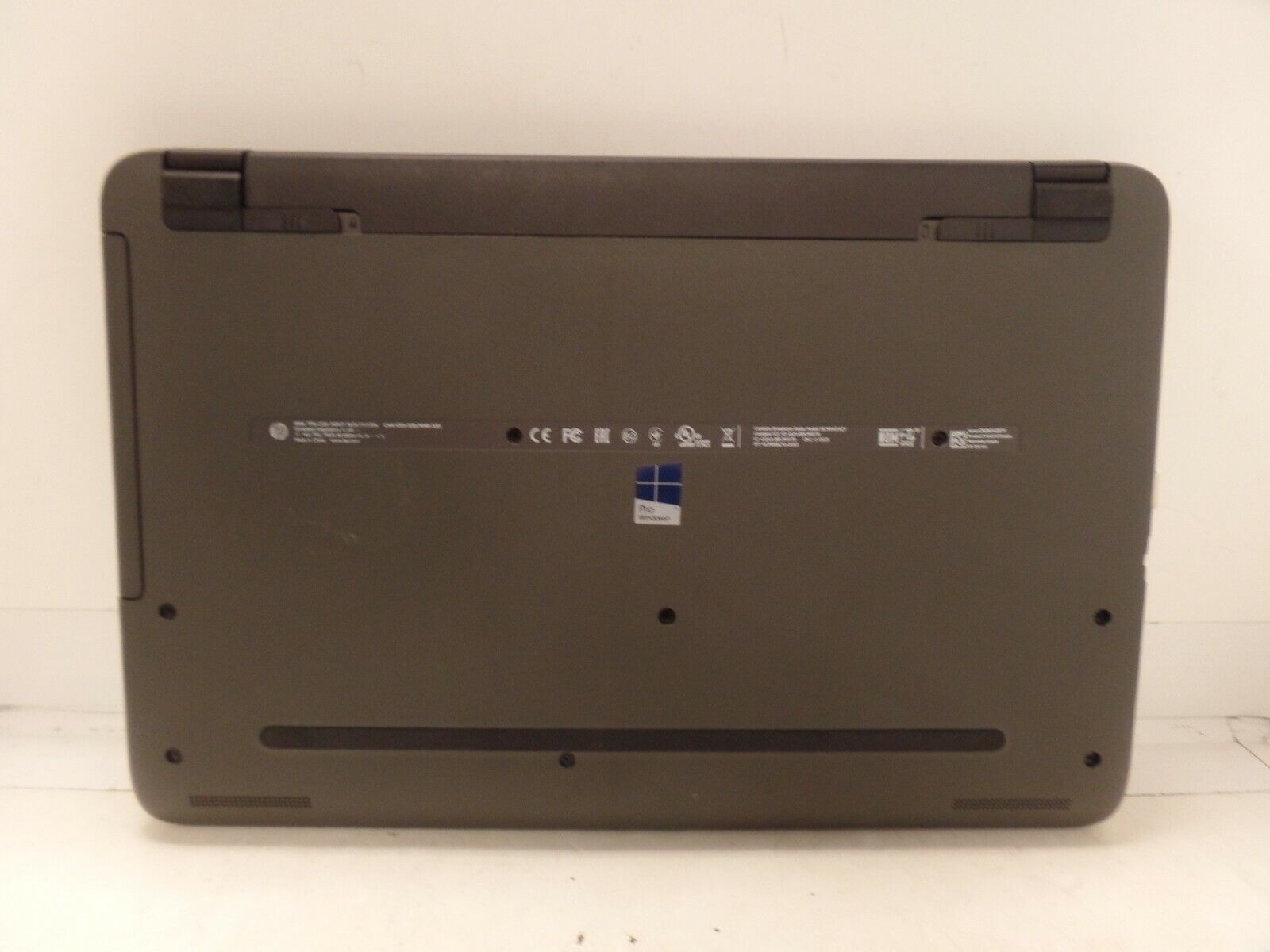 15.6″ HP 255 G4 Notebook T4M37UT#ABA AMD A6-6310 1.8GHz QuadCore 4GB 500GB Win10