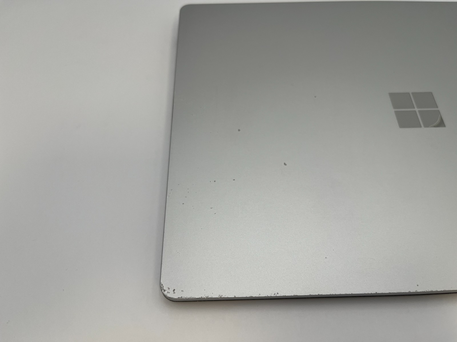 Microsoft Surface Laptop 4 1950 13.5″ Touch i5-1145G7@2.60GHZ 16GB RAM 512GB NVM