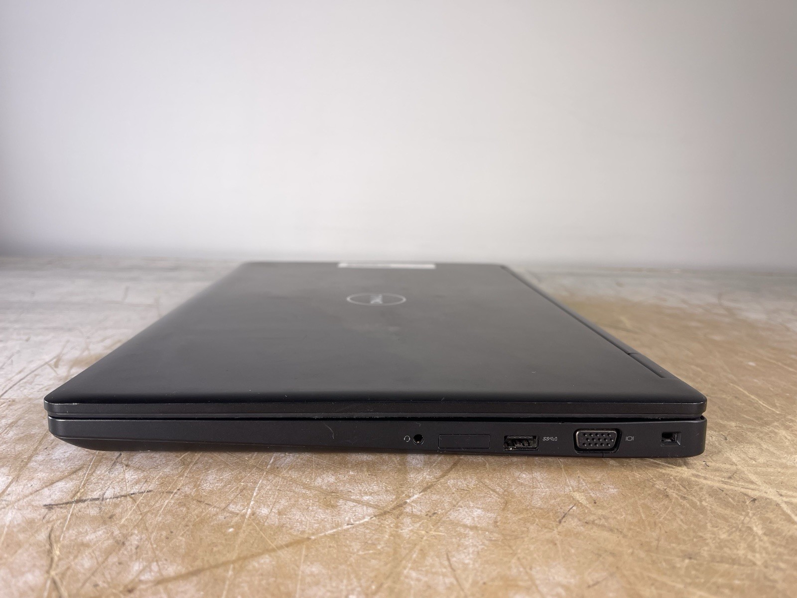 DELL LATITUDE 5580 I5-6440HQ @ 2.60GHz, 8GB RAM, NO HDD/OS