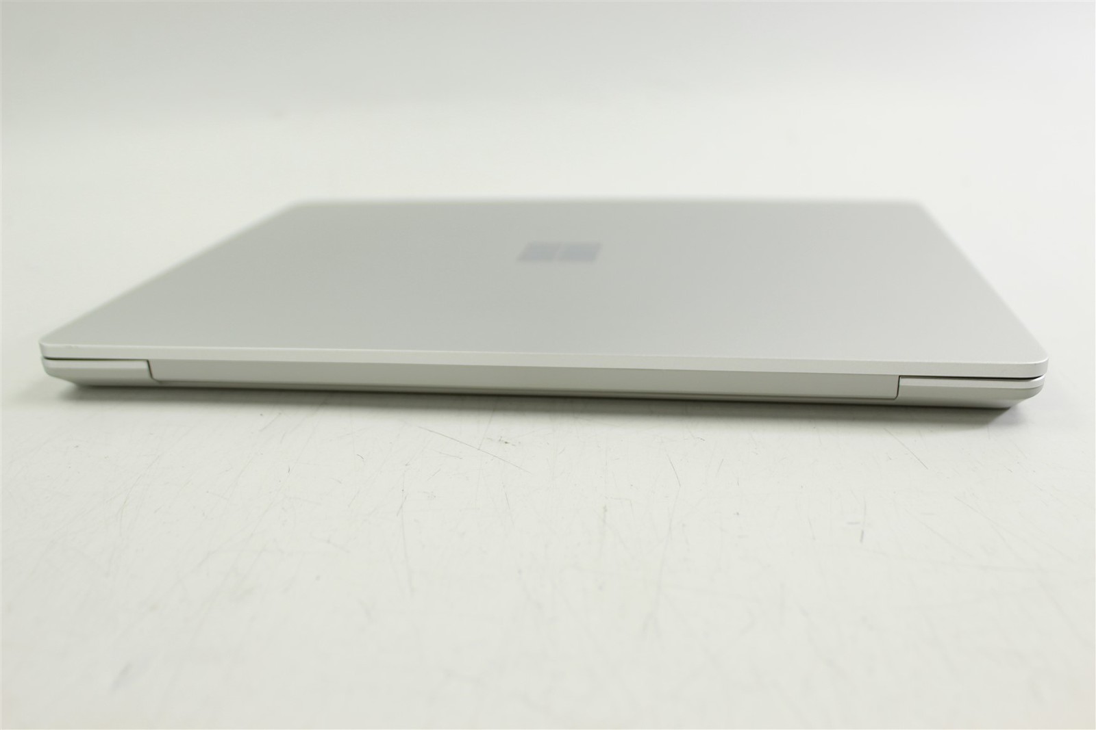 Microsoft Surface Laptop Go 2 2013 12.4″ i5-1135G7 256GB SSD 16GB RAM W11H