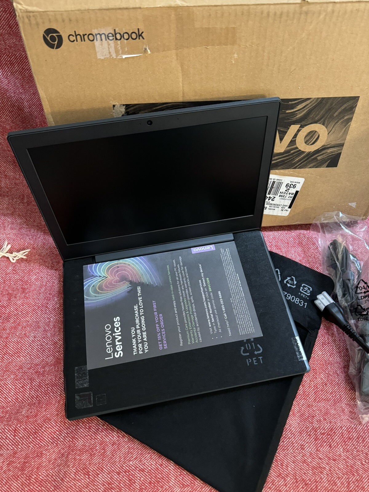 Lenovo IdeaPad 3 82H4000EUS 11.6″ Chromebook A6-9220C 4GB 64GB eMMC Chrome OS