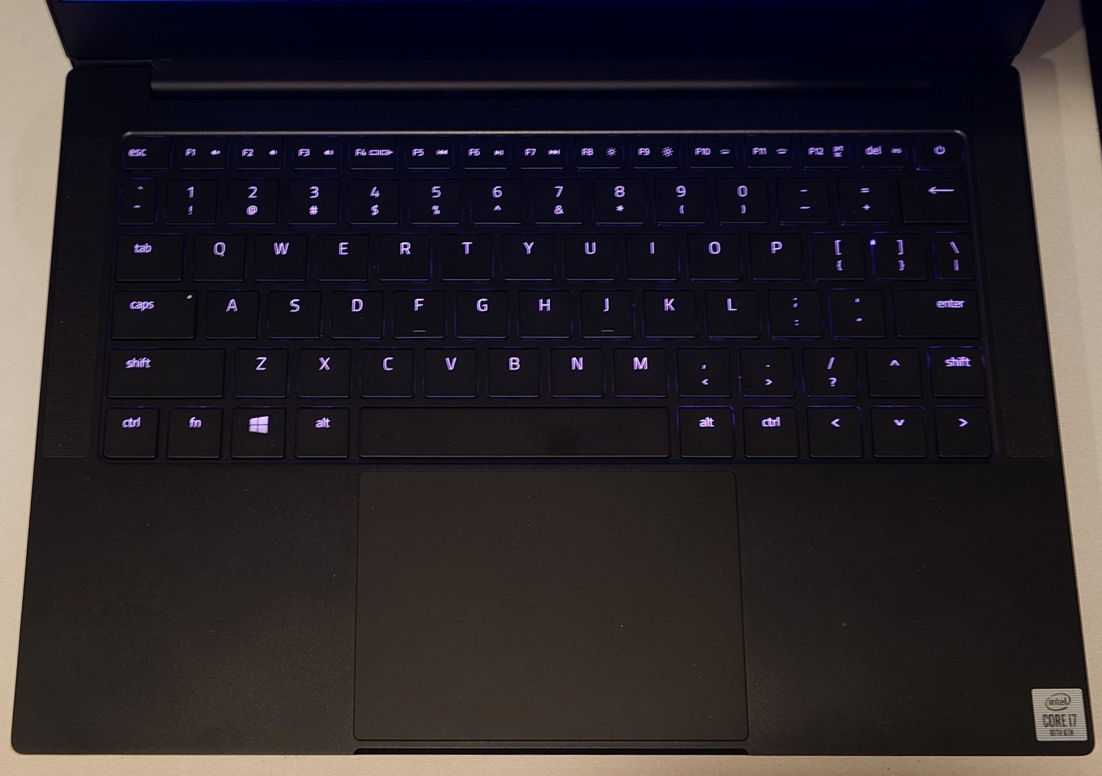 Razer Blade Stealth 13″ 2019 I7 1065G7 GTX1650 16GB 512GB | RZ09- 03101 |