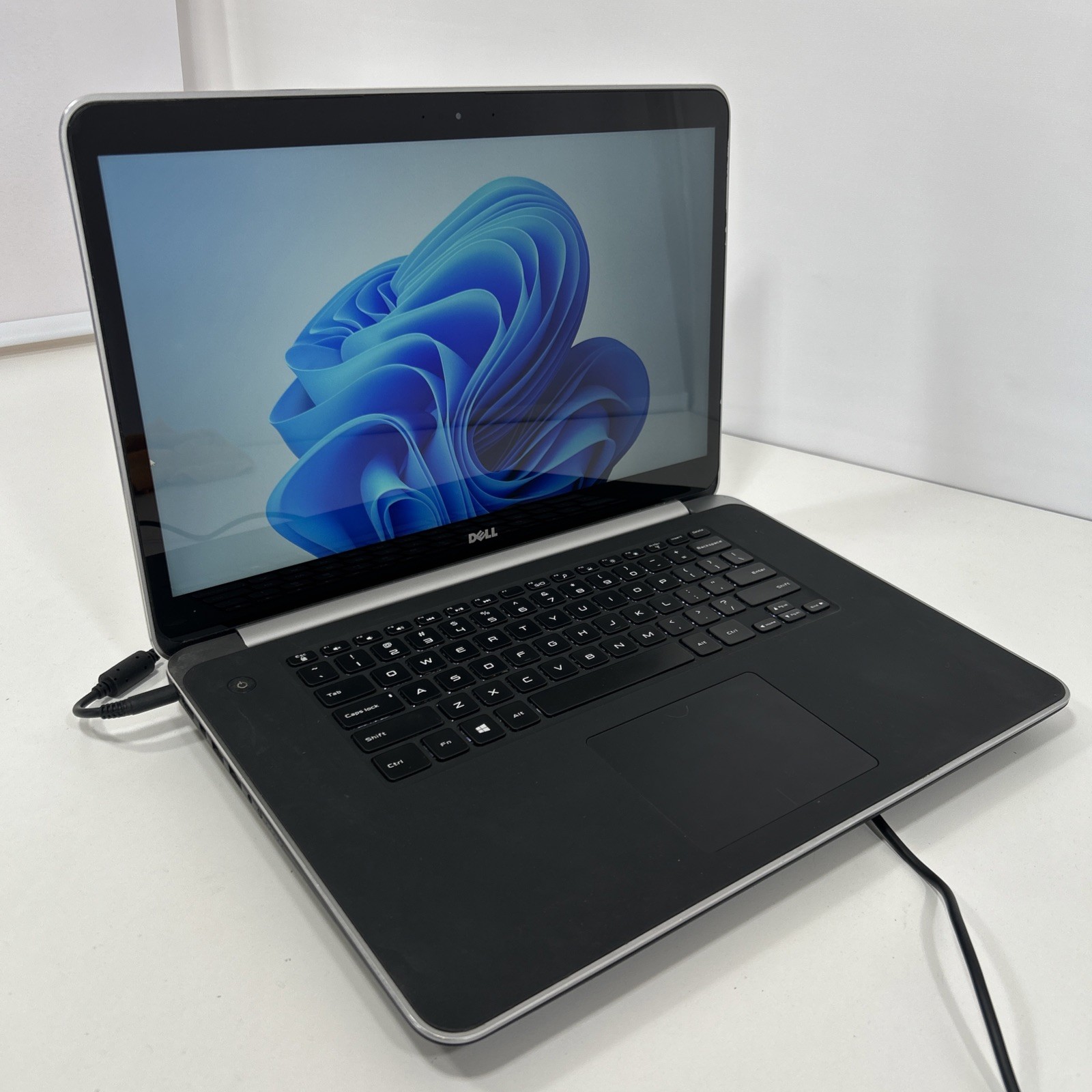 Dell Precision M3800 i7-4712HQ 16GB RAM 512GB SSD W11P Quadro K1100M No🔋