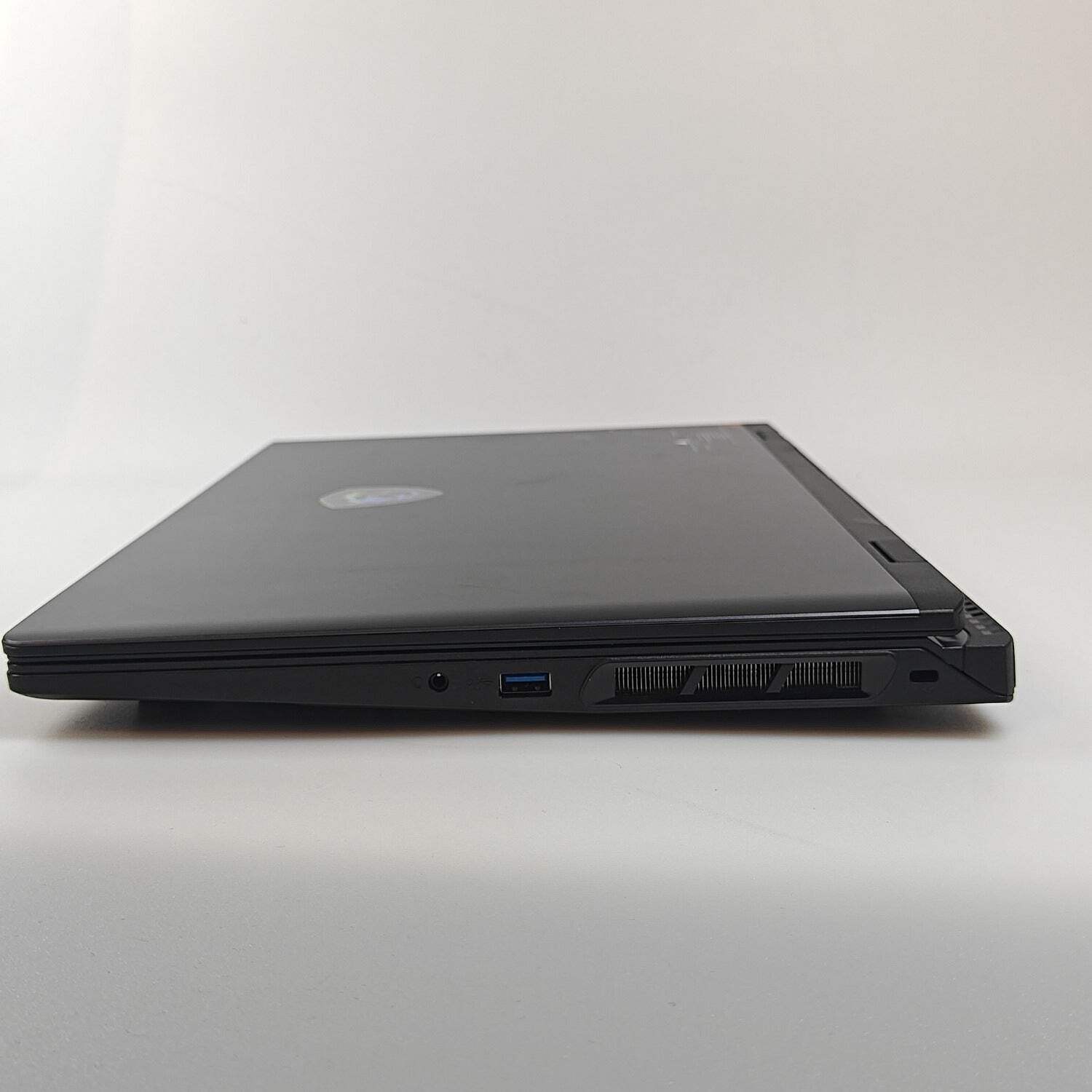 MSI Crosshair 16 HX D14VGKG 15.9″ i7-14650HX 16GB RAM 1TB SSD GeForce RTX 4070