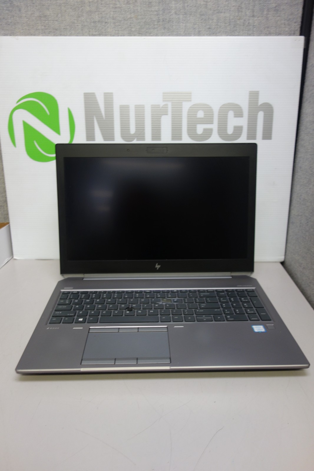HP ZBook 15 G5 15.6″ i5-8300H 2.3GHz 16GB/256GB m2 SSD UBUNTU Laptop + AC