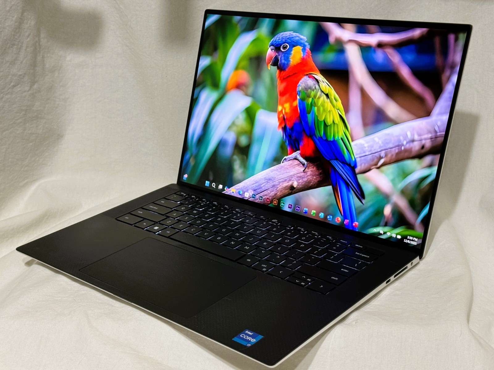Dell XPS 15 9510 OLED TOUCH ✔i7-11800H ✔32GB RAM ✔2TB 980PRO ✔RTX 3050 Ti ✔VGood