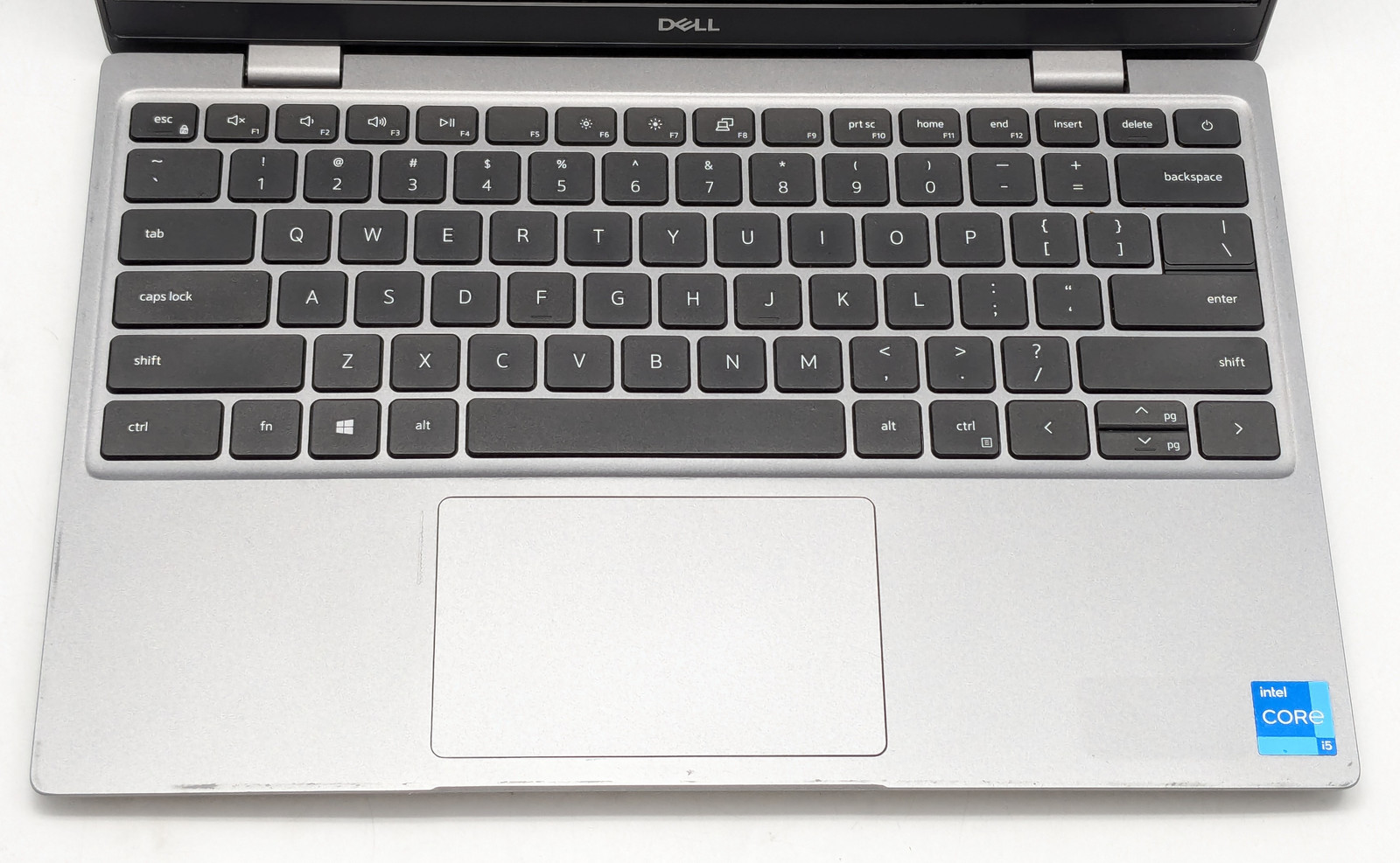 Dell Latitude 3320 13.3″ i5-1135G7 8GB DDR4 512GB SSD Windows 11 Home