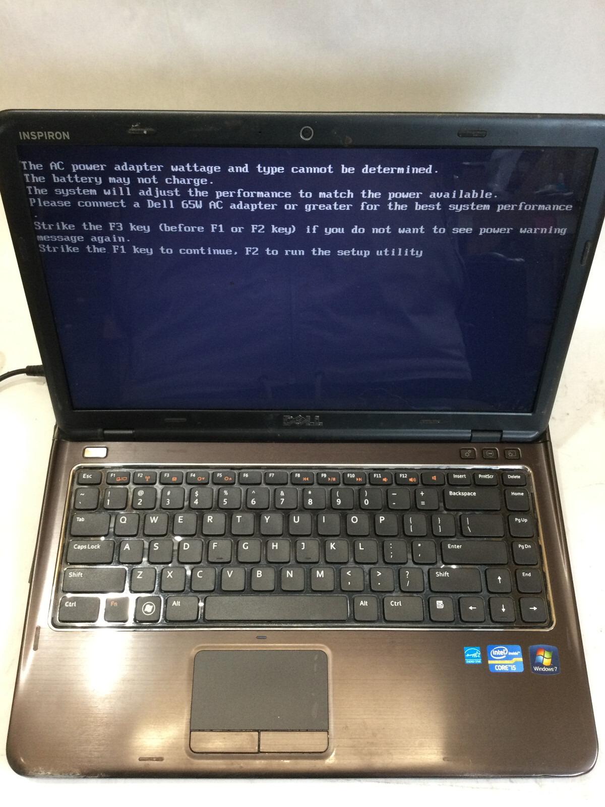 DELL INSPIRON 14Z-N411Z – FOR PARTS – INTEL I5 – 4GB RAM – READ DESCRIPTION – BB