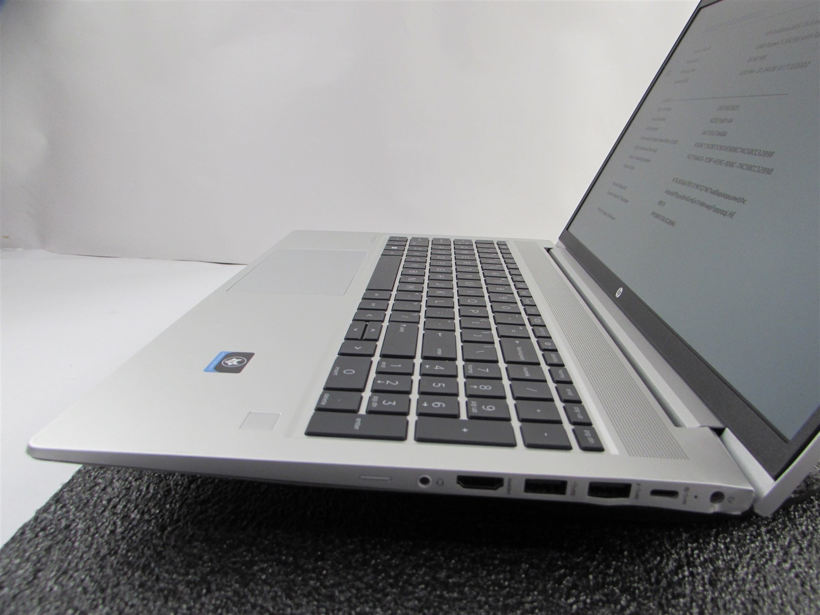 HP PROBOOK 455 (G9) 15.6″ FHD AMD RYZEN 5 5652U 256GB 8GB RAM AMD GPU NO O.S